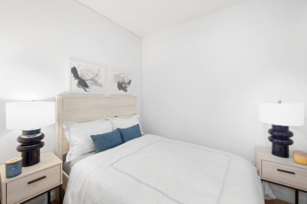 69-2C Brand New PRIME Lower East Side 1br Apt