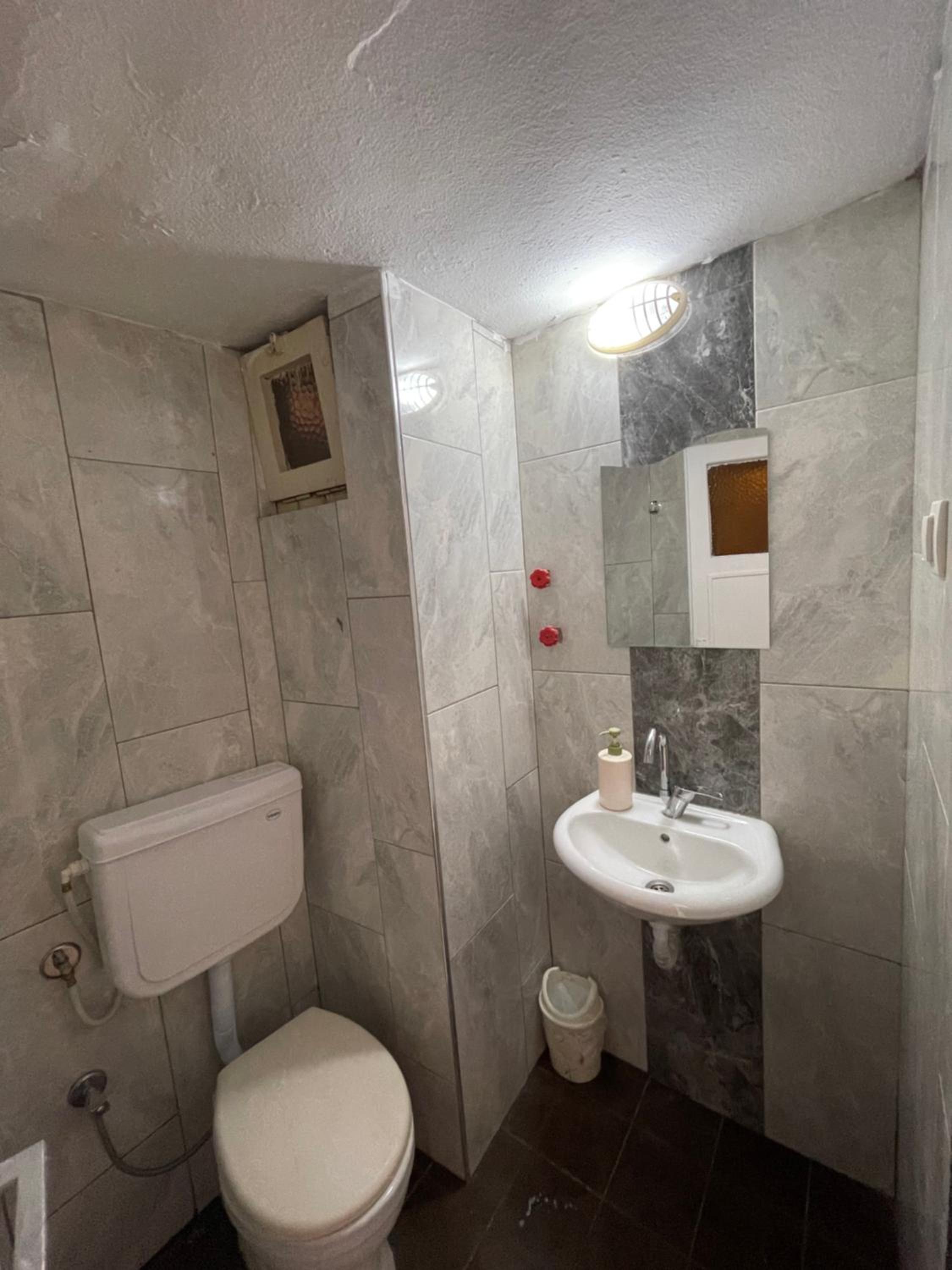 Ersoy Ak Pansiyon - Image 43