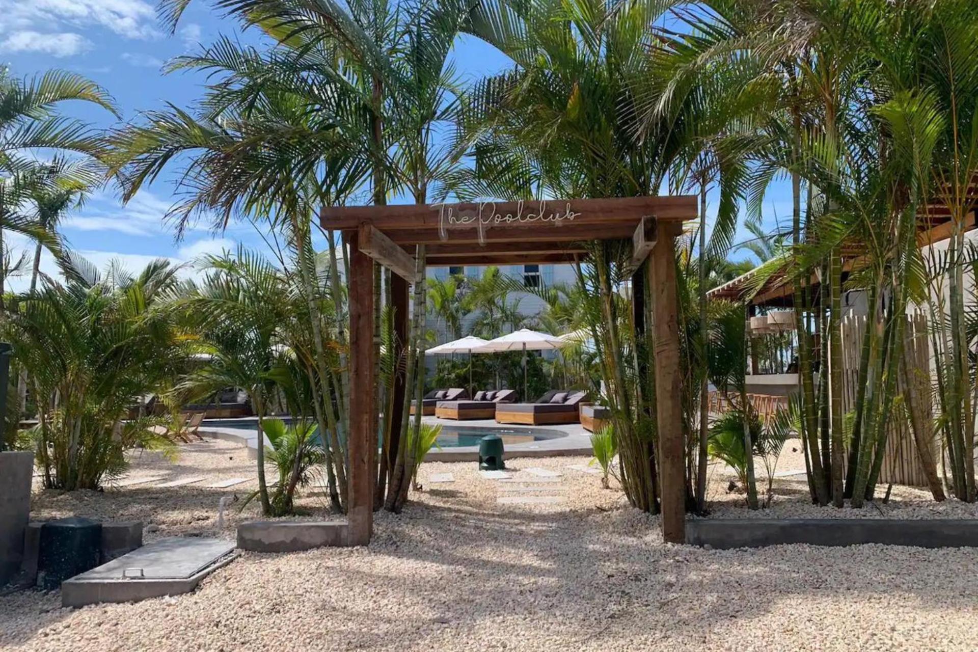 Modern house with océano view in Belize