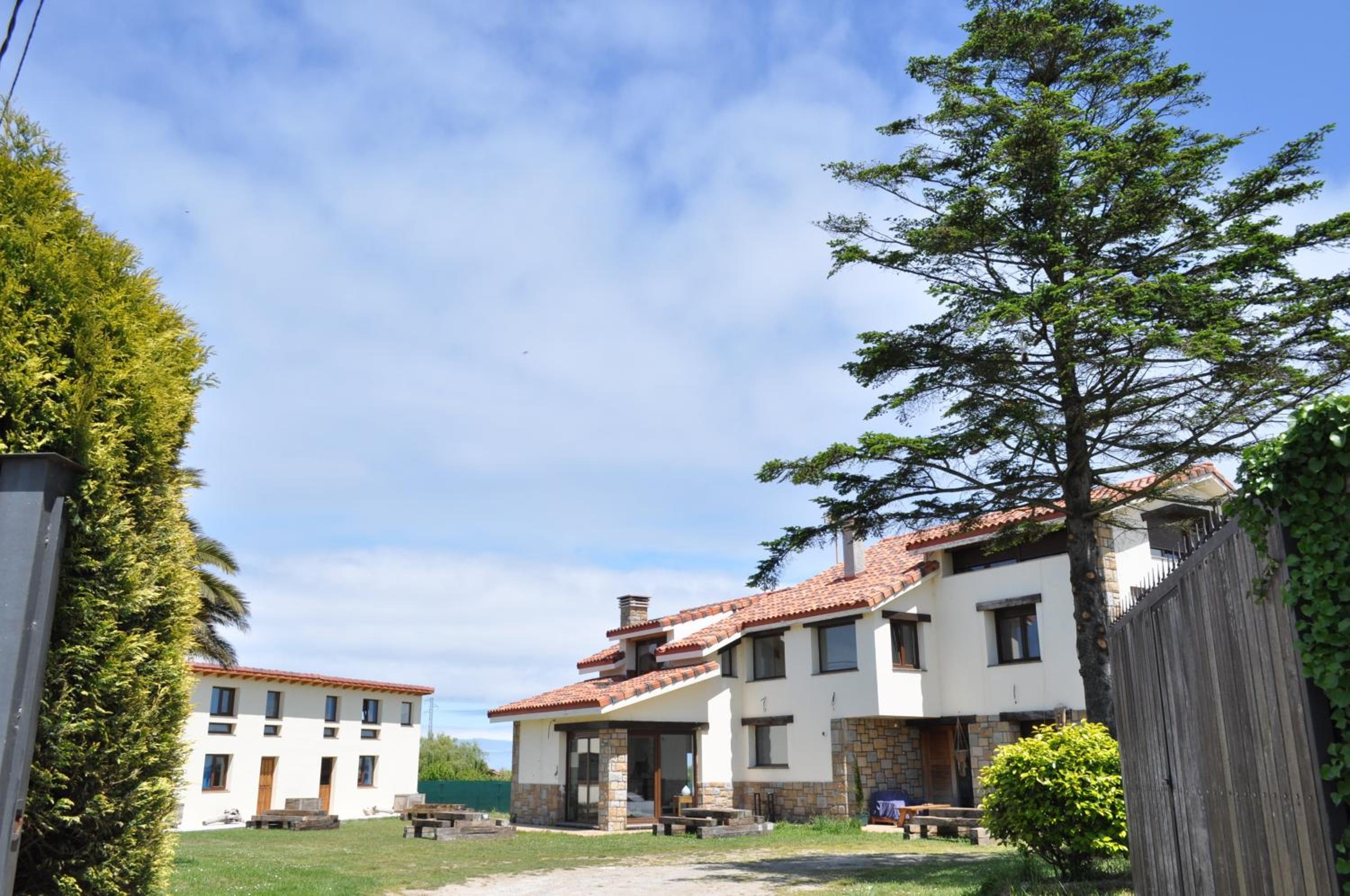 Ak-55 Rural House