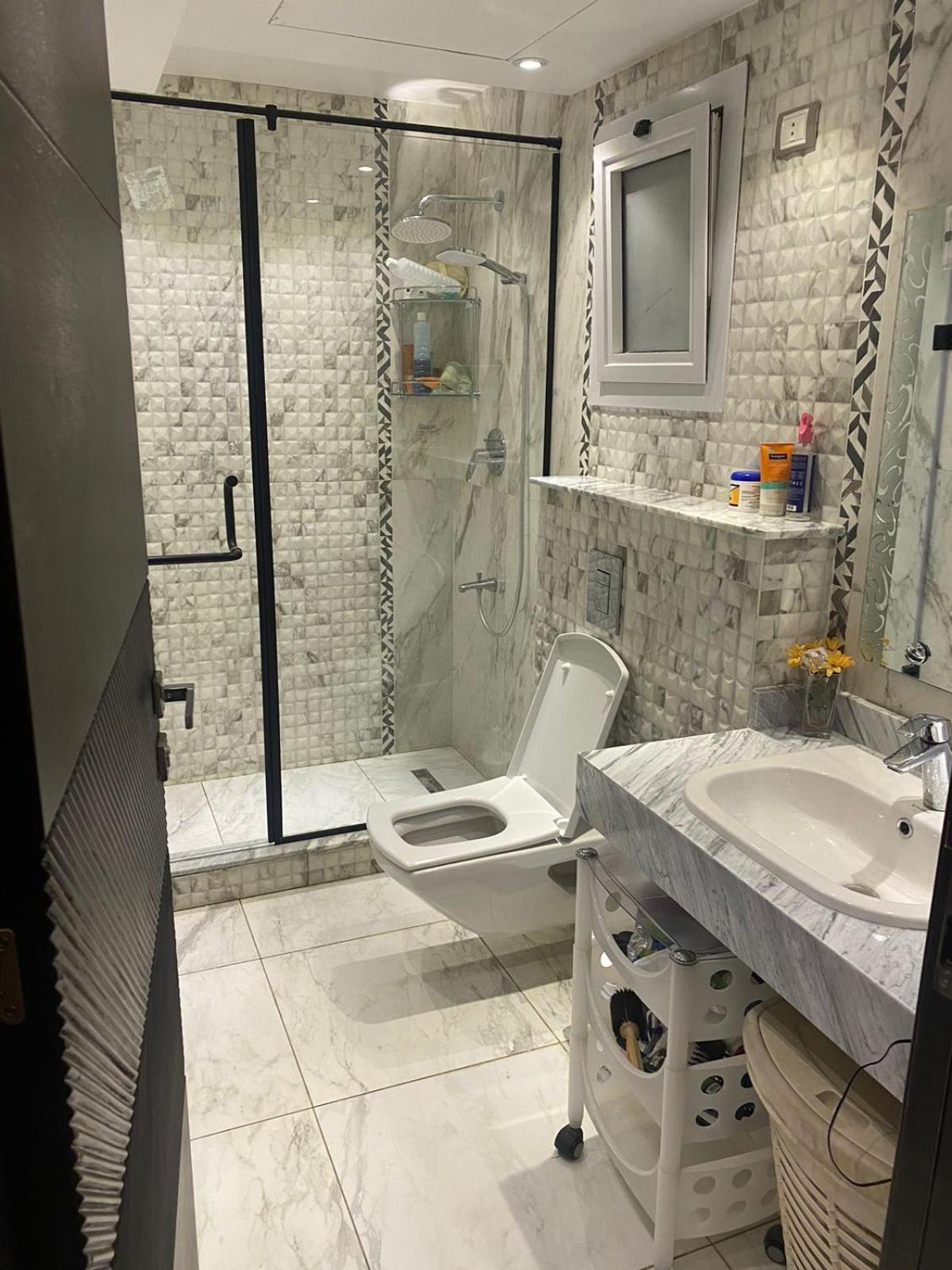 Hyde Park VILLA Luxurious