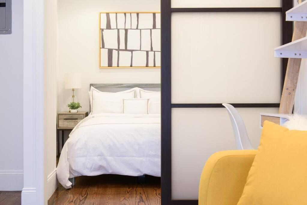 69-4A Quality NEW Prime Lower East East 1br Apt