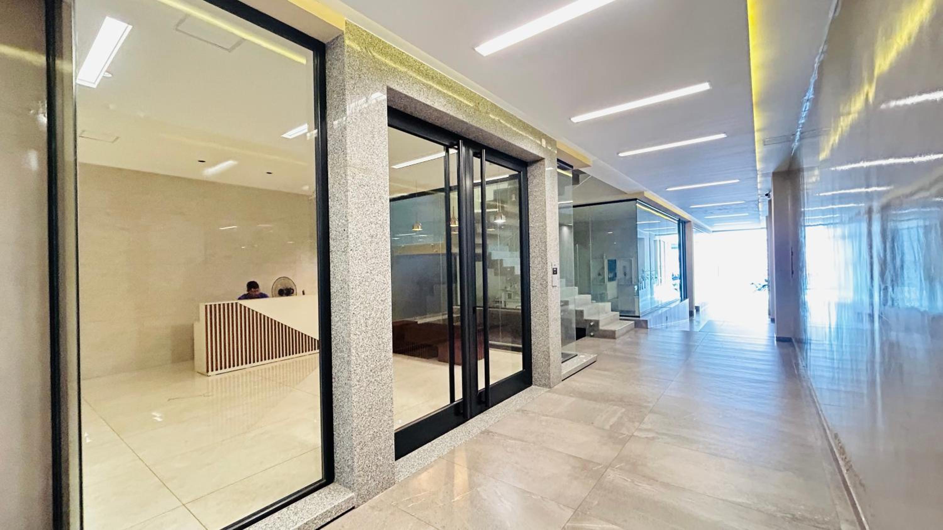 PH Duplex con Terraza y Asador en Microcentro