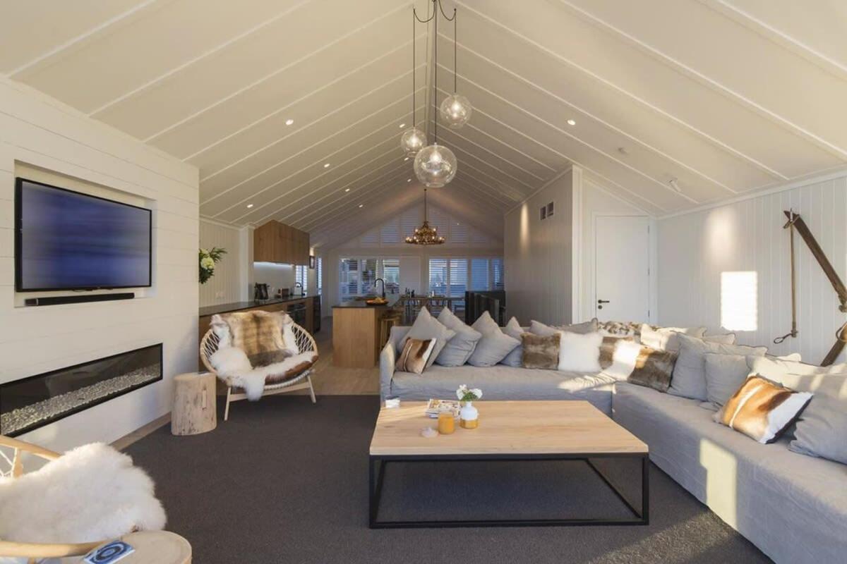 Villa Tihi- Hot Tub- Lake View- Gas Fire- BBQ- AC view 5
