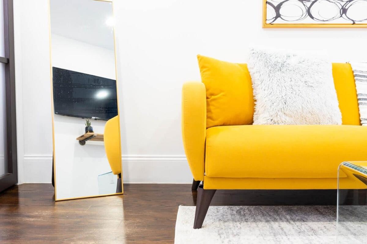69-4C PRIME Lower East Side 1br Apt Brand New