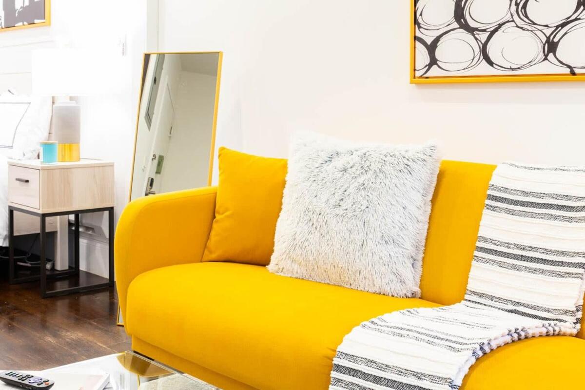 69-4C PRIME Lower East Side 1br Apt Brand New