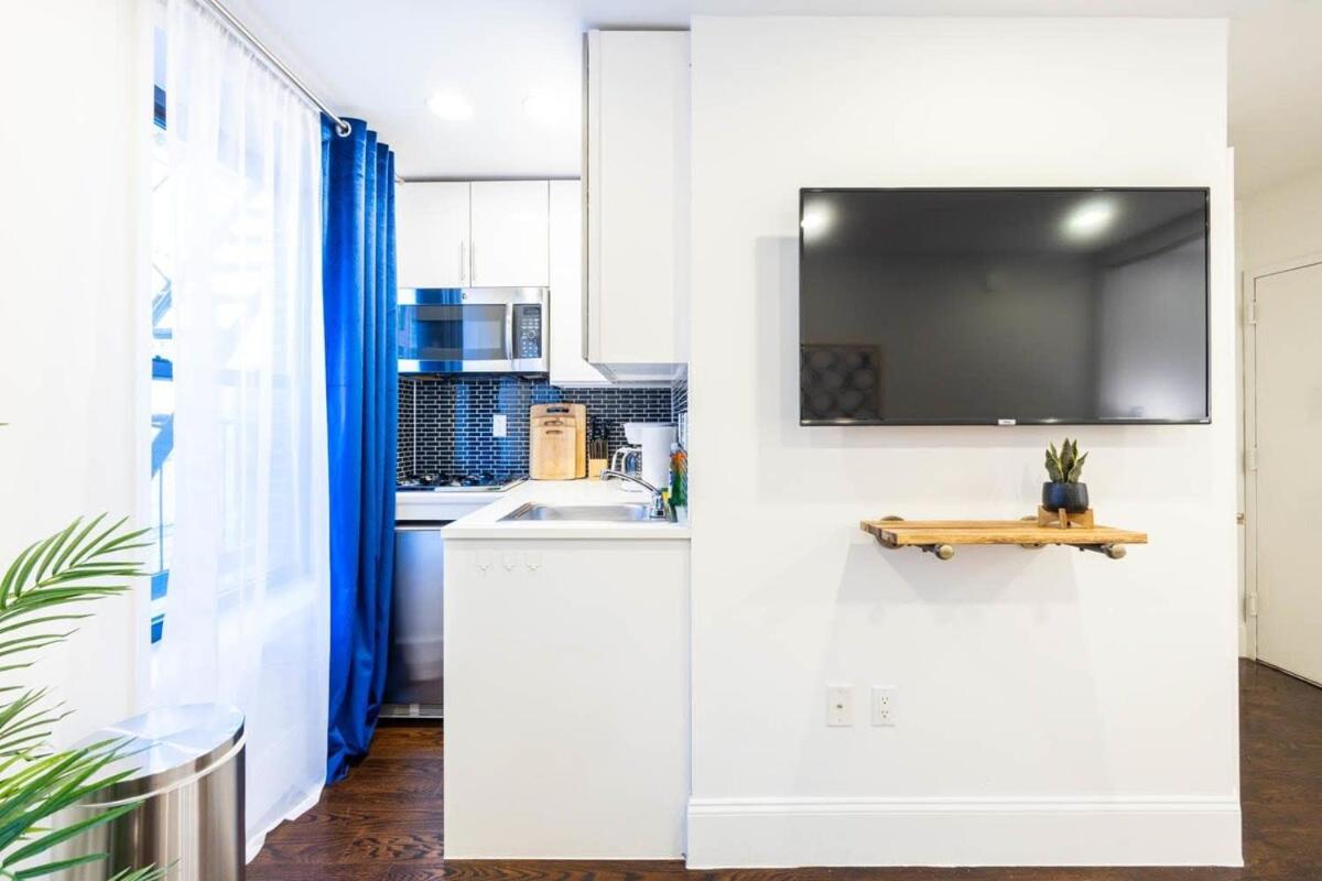 69-4C PRIME Lower East Side 1br Apt Brand New