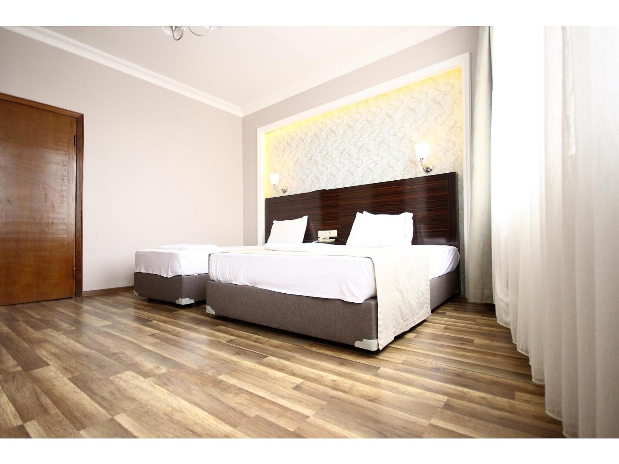 Venus Hotel Taksim - Image 10