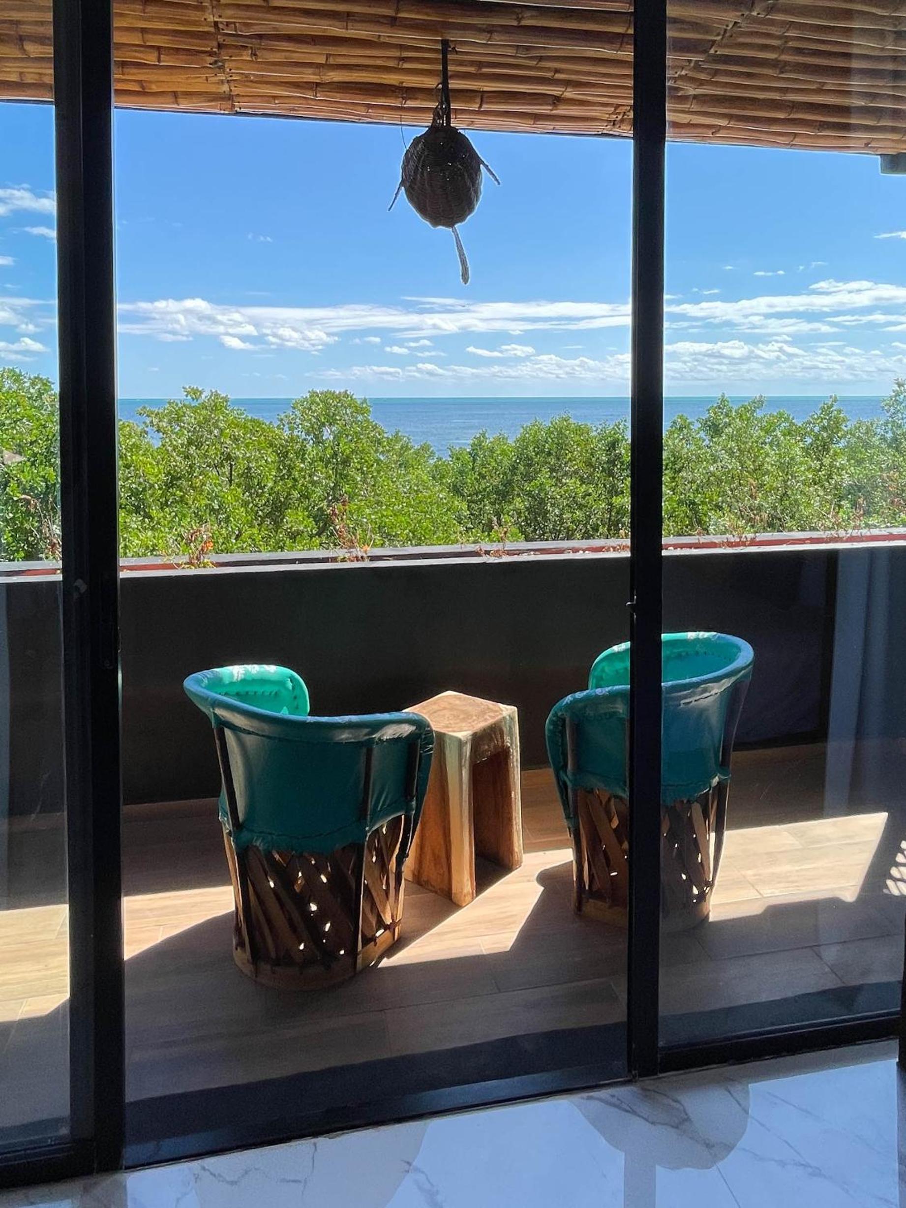 Akuazul Resorts Adults Only