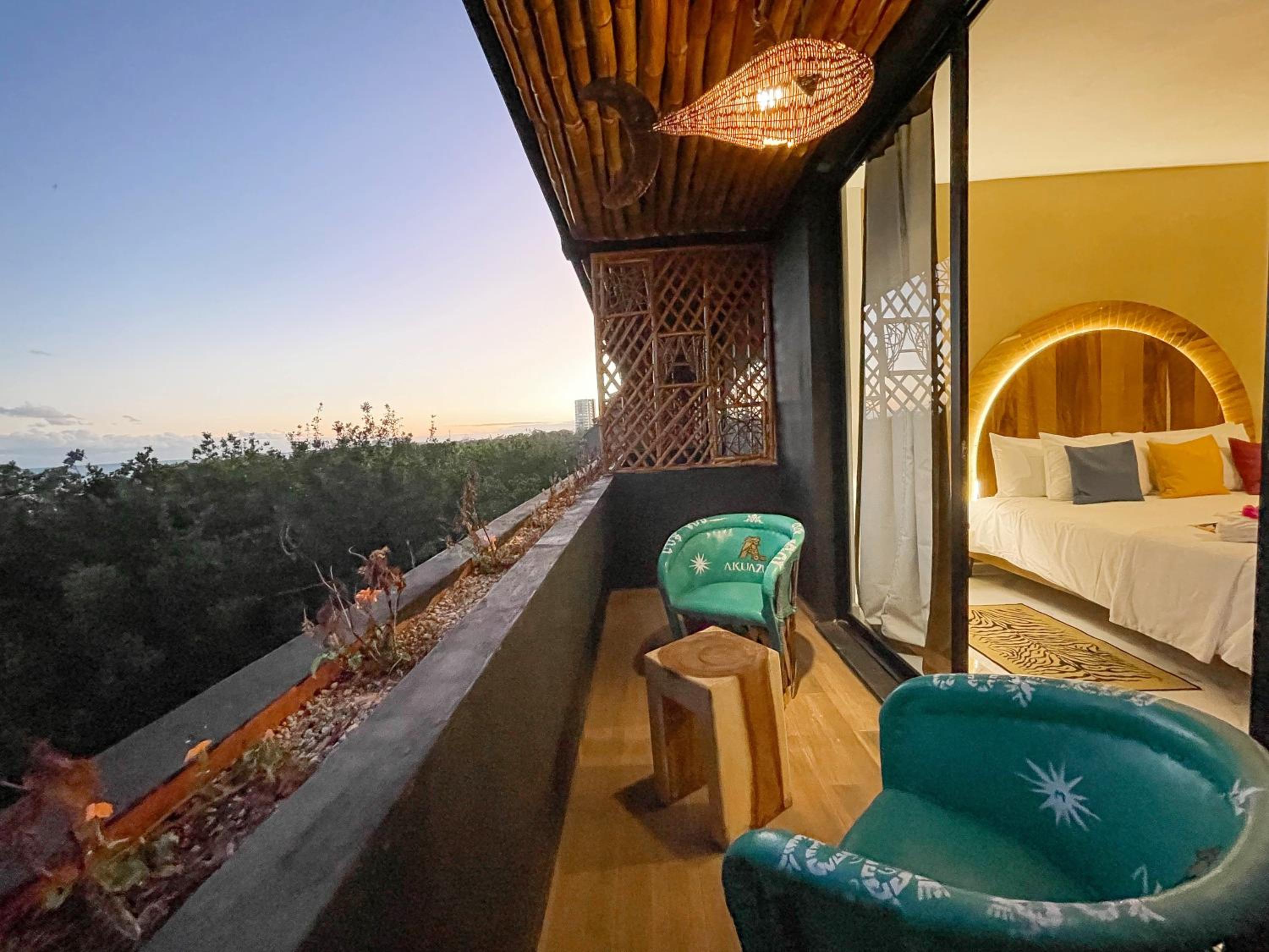 Akuazul Resorts Adults Only