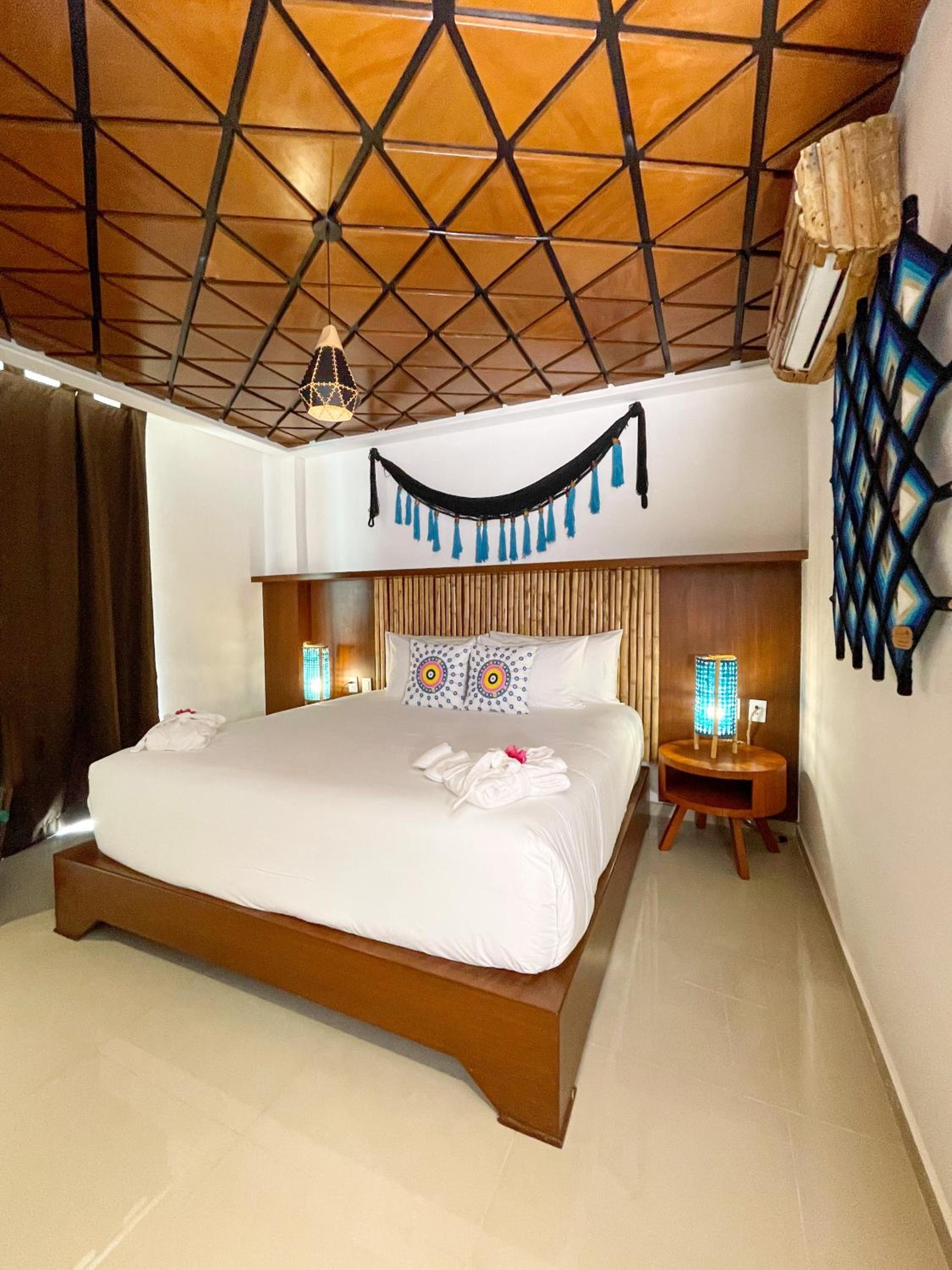Akuazul Resorts Adults Only