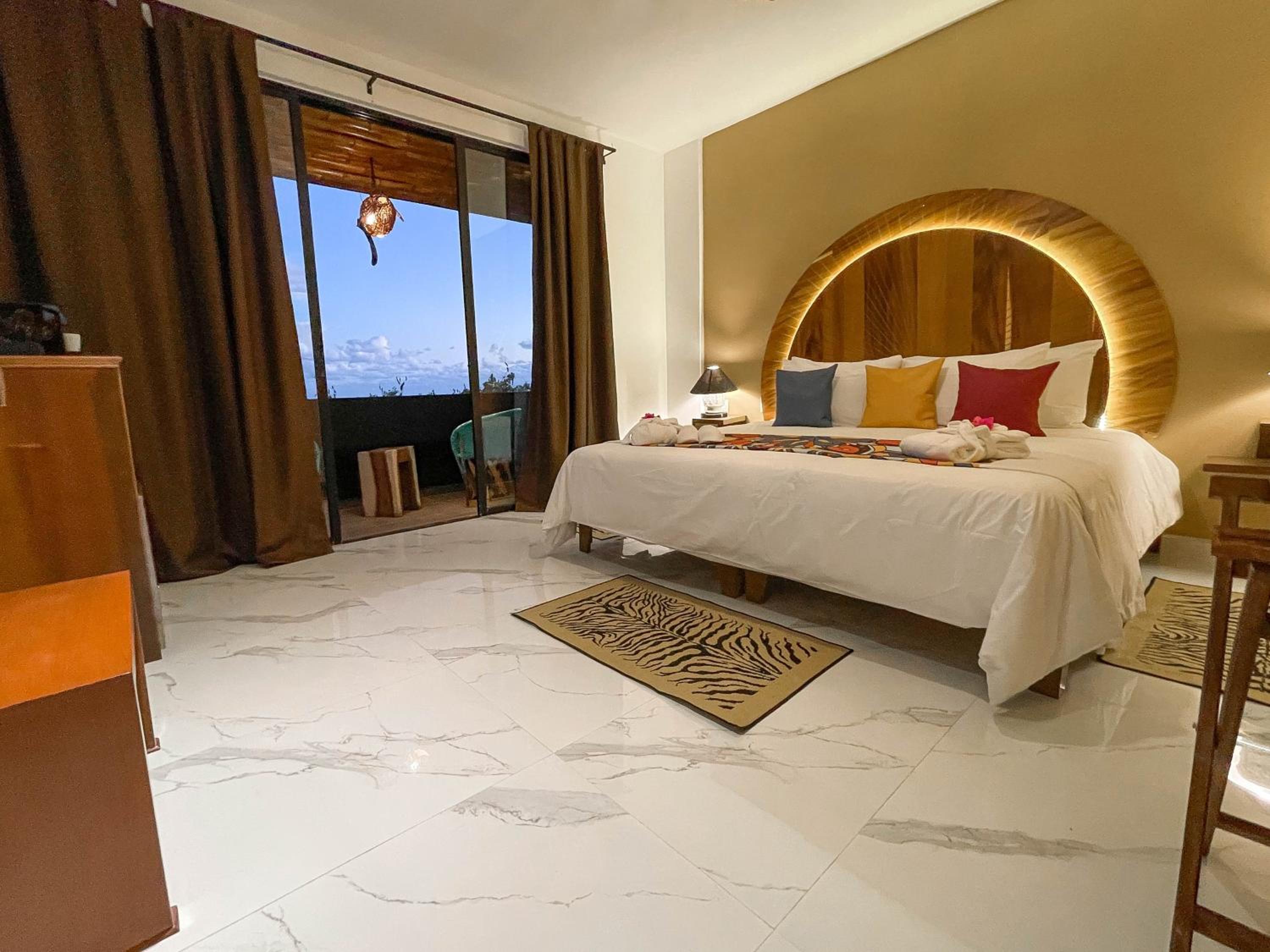 Akuazul Resorts Adults Only