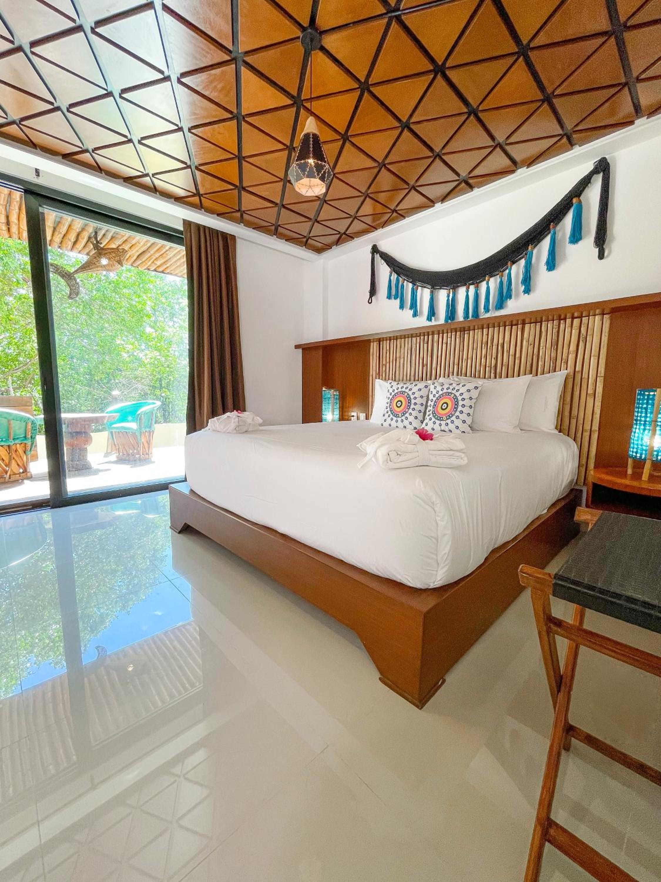 Akuazul Resorts Adults Only
