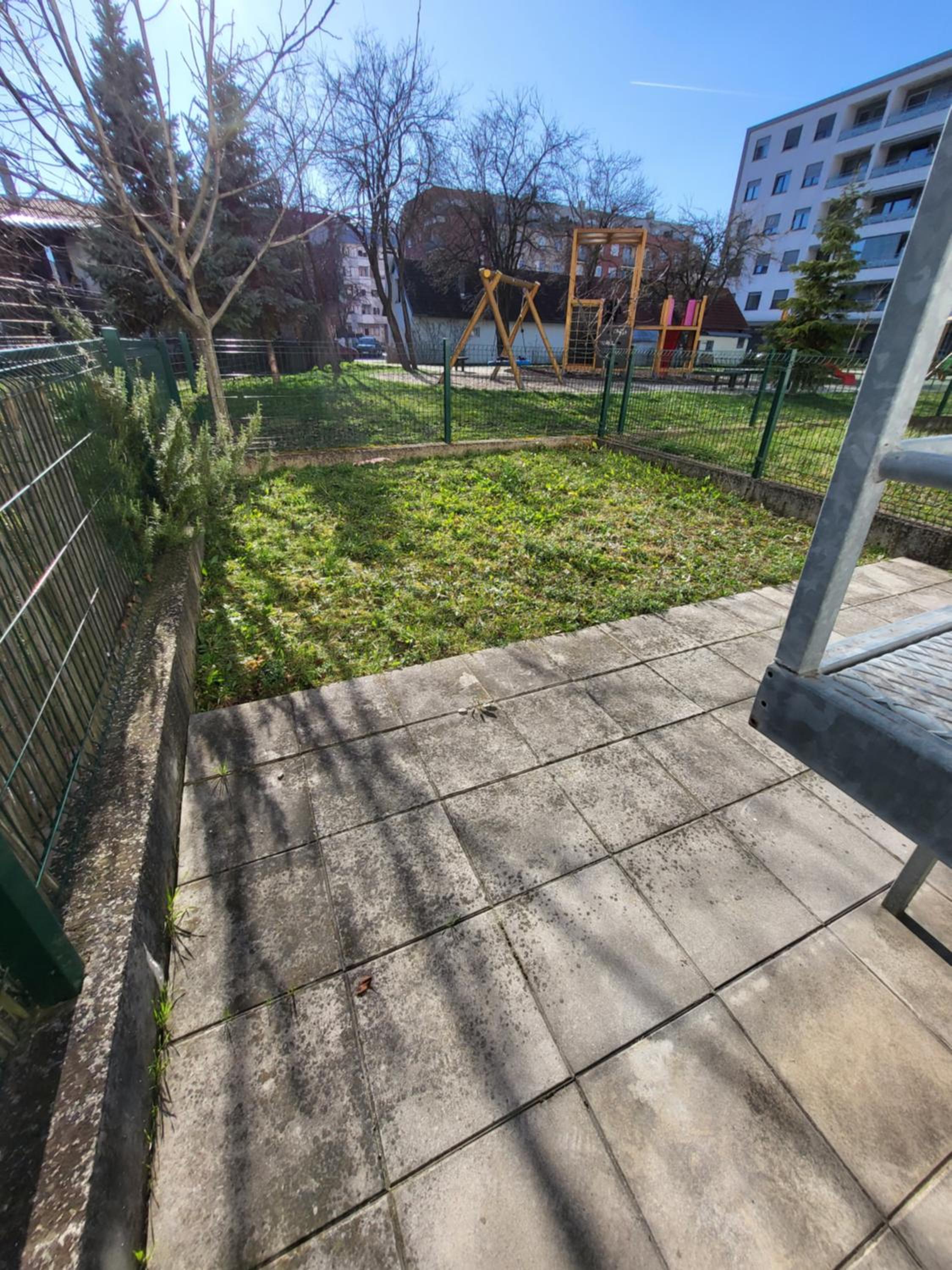 Studio Apartman Ana