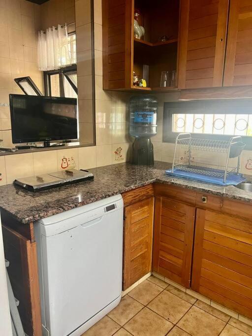Residencia con parque en La Puntilla, Luján de Cuyo
