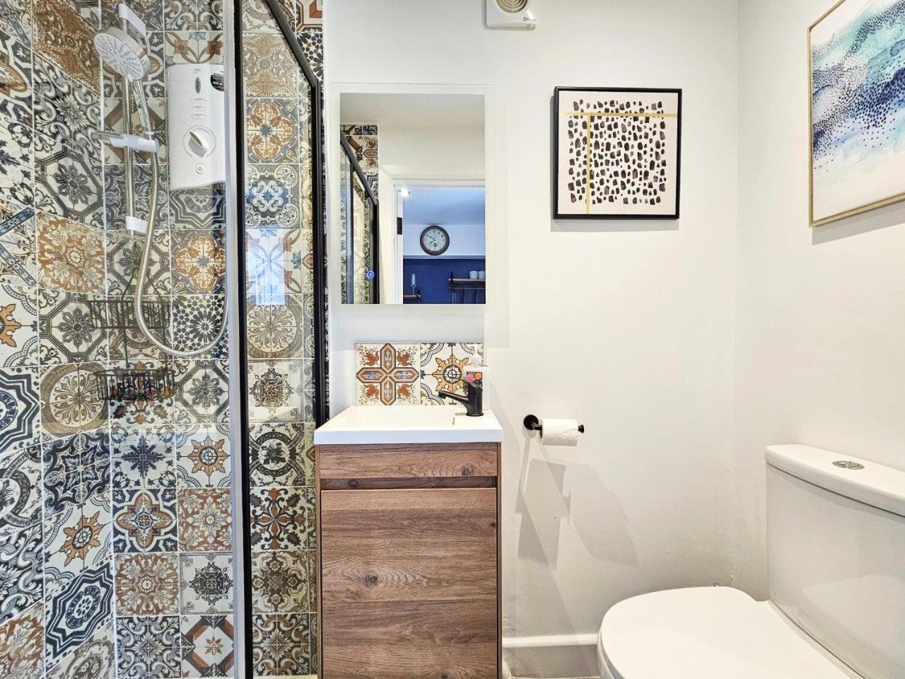Cobblestone Studio by Fortuna Property Portfolio