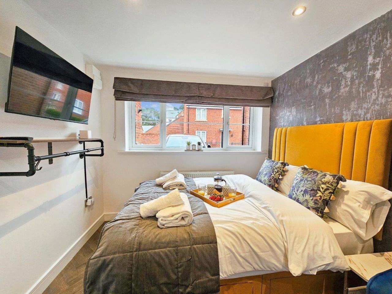Cobblestone Studio by Fortuna Property Portfolio