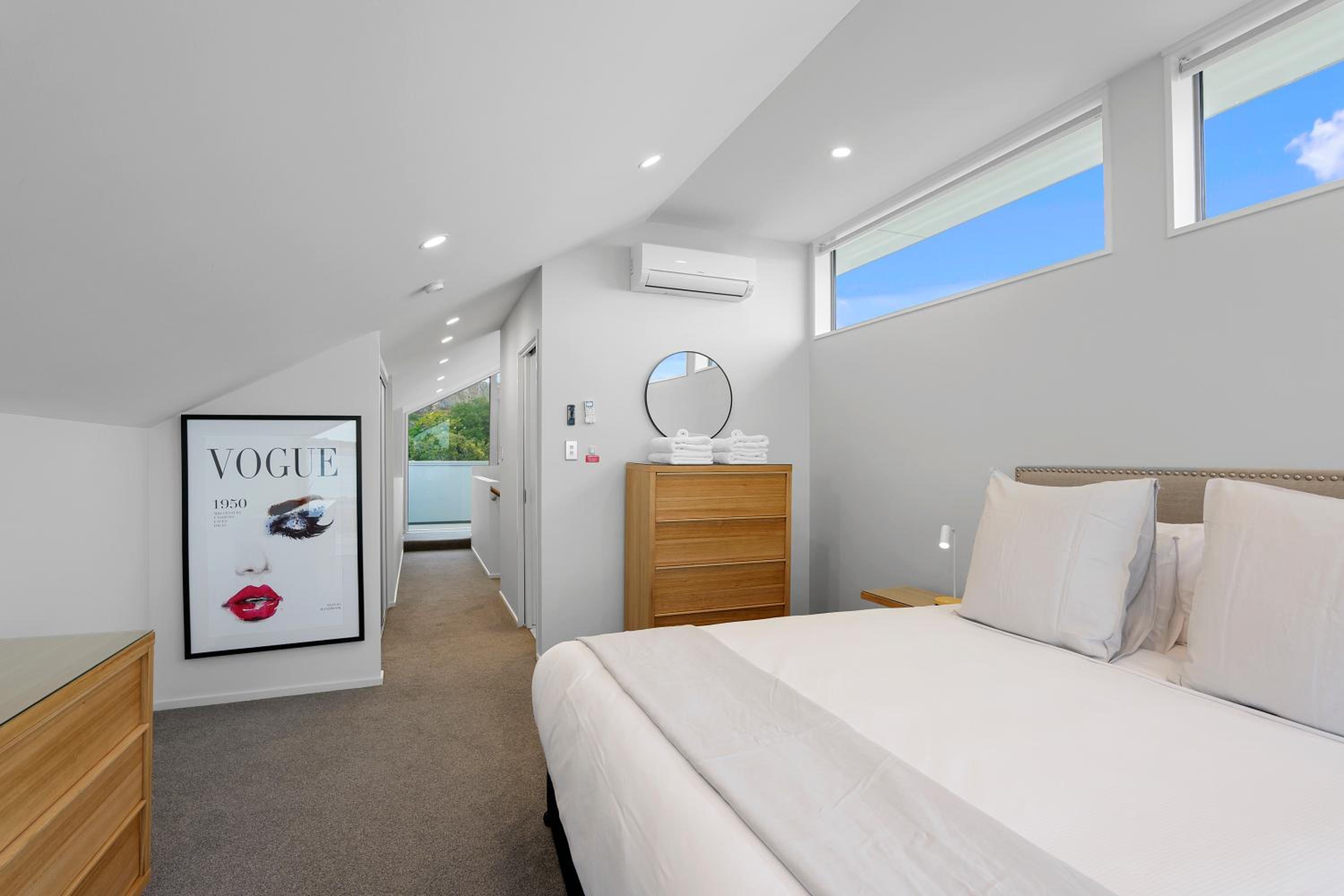 Beachside Bliss - Redcliffs view 5
