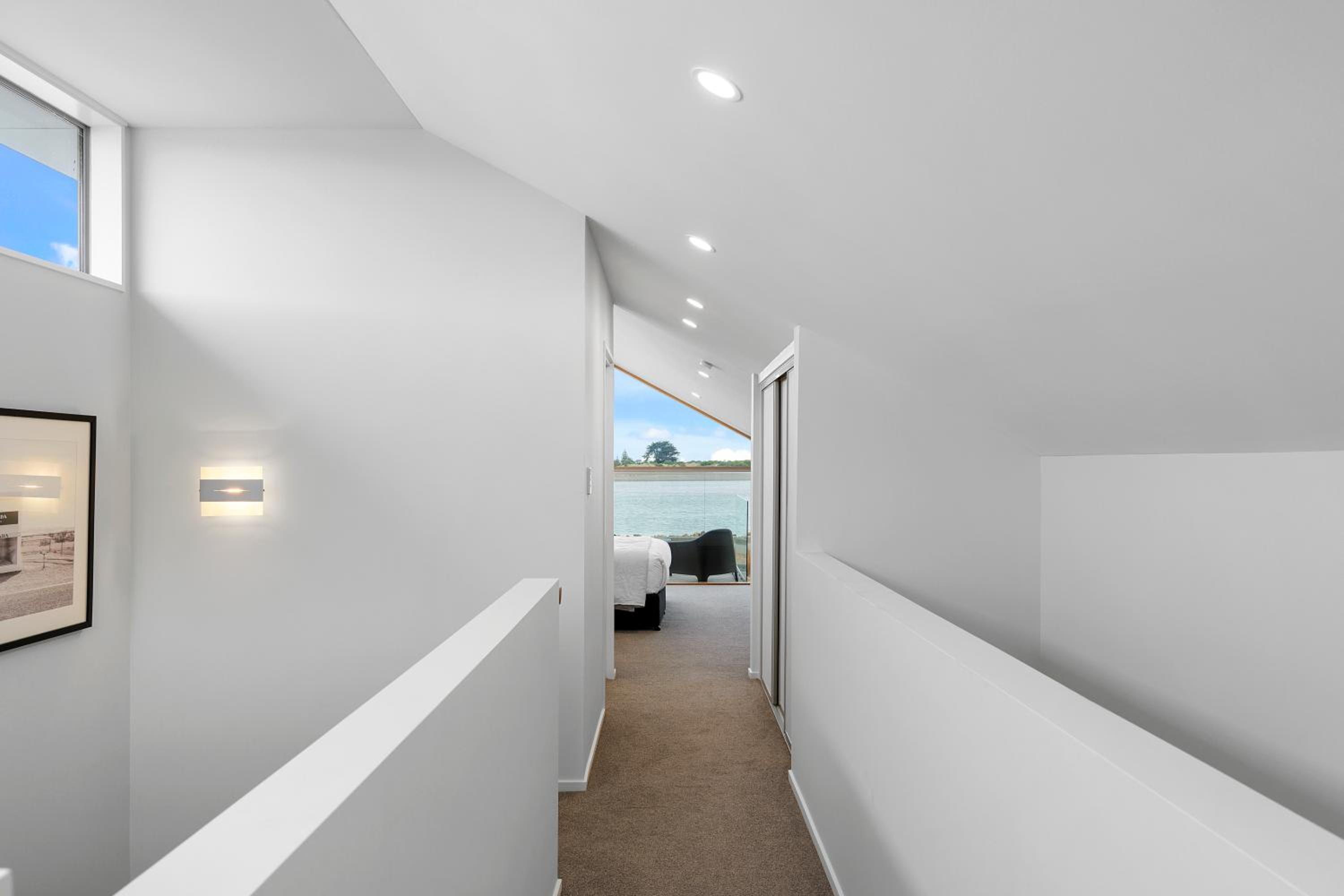 Beachside Bliss - Redcliffs view 4