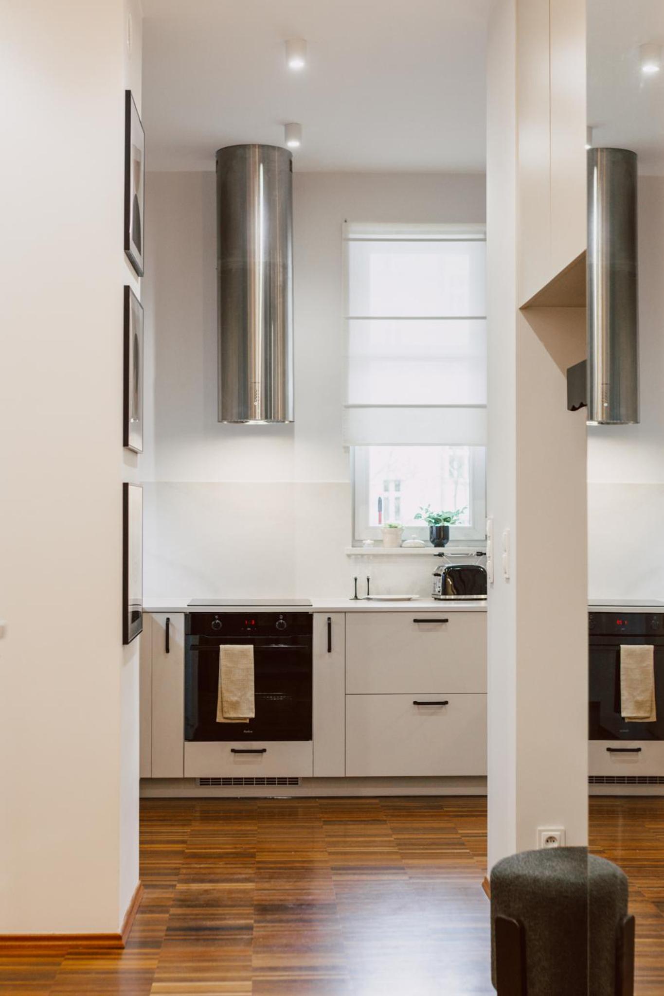 Elegancki apartament od dziedzińca, 60m2, parking, Rynek 700 m
