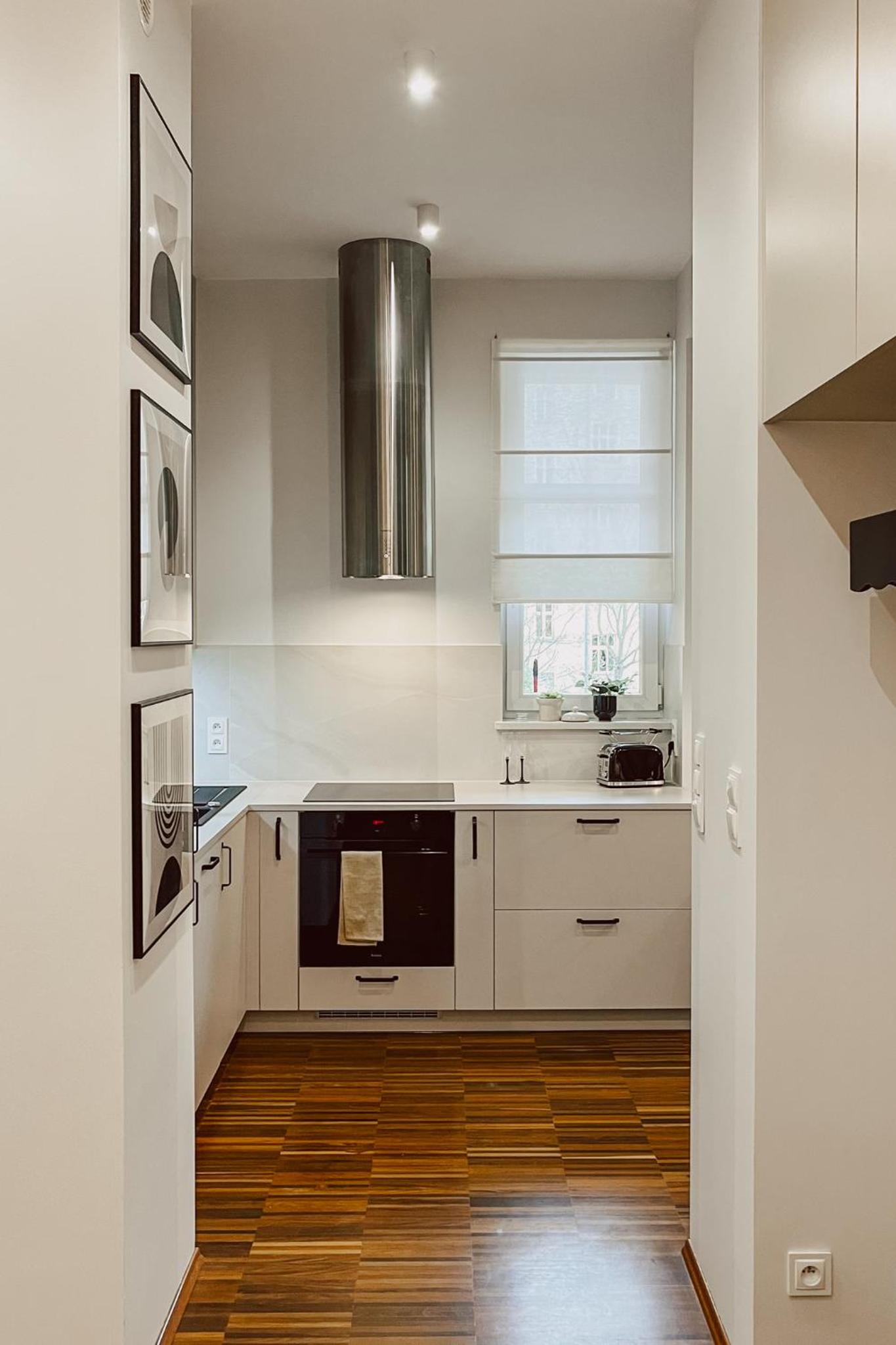 Elegancki apartament od dziedzińca, 60m2, parking, Rynek 700 m