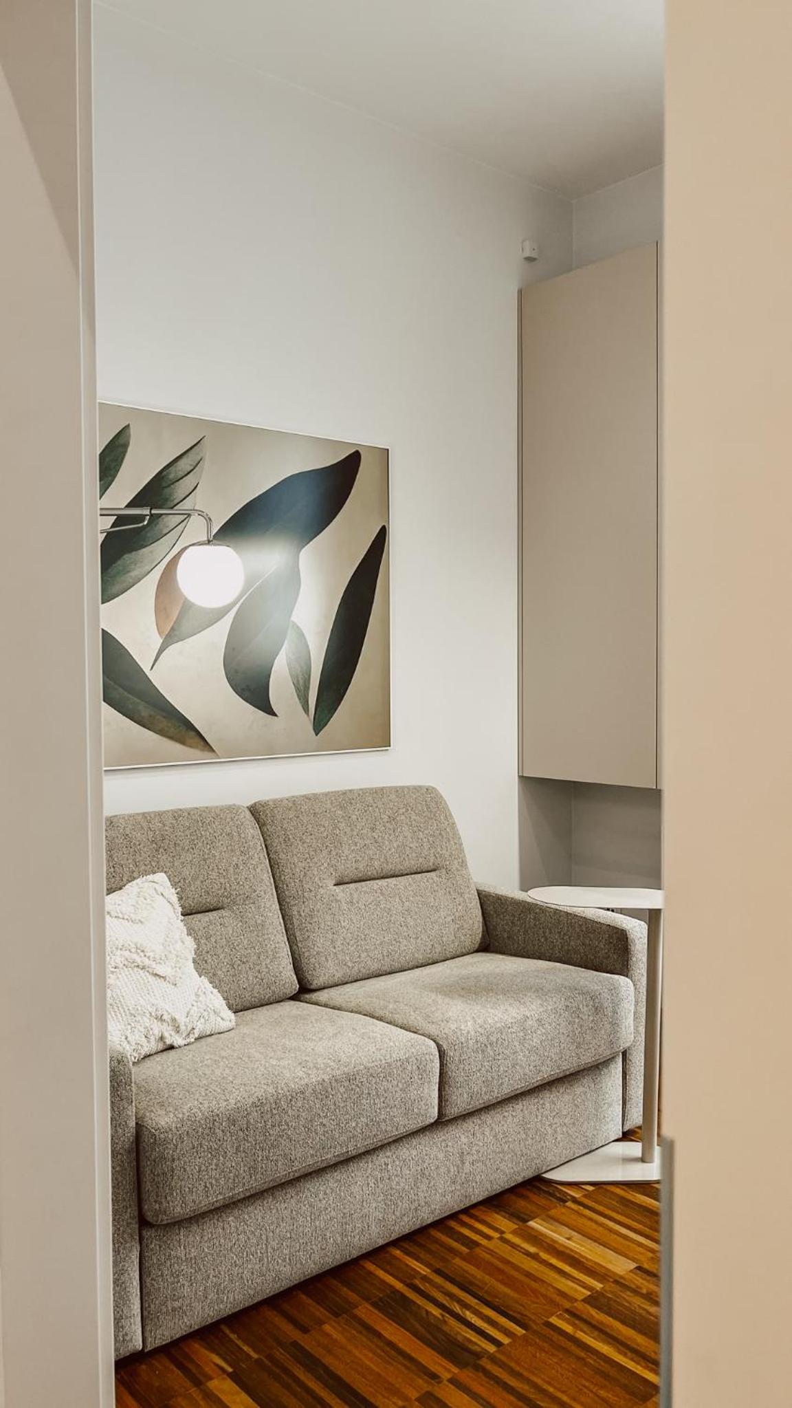 Elegancki apartament od dziedzińca, 60m2, parking, Rynek 700 m
