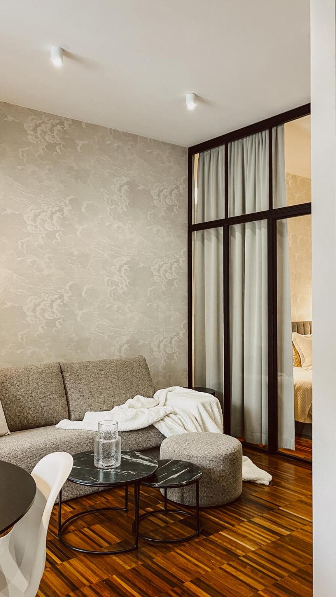 Elegancki apartament od dziedzińca, 60m2, parking, Rynek 700 m