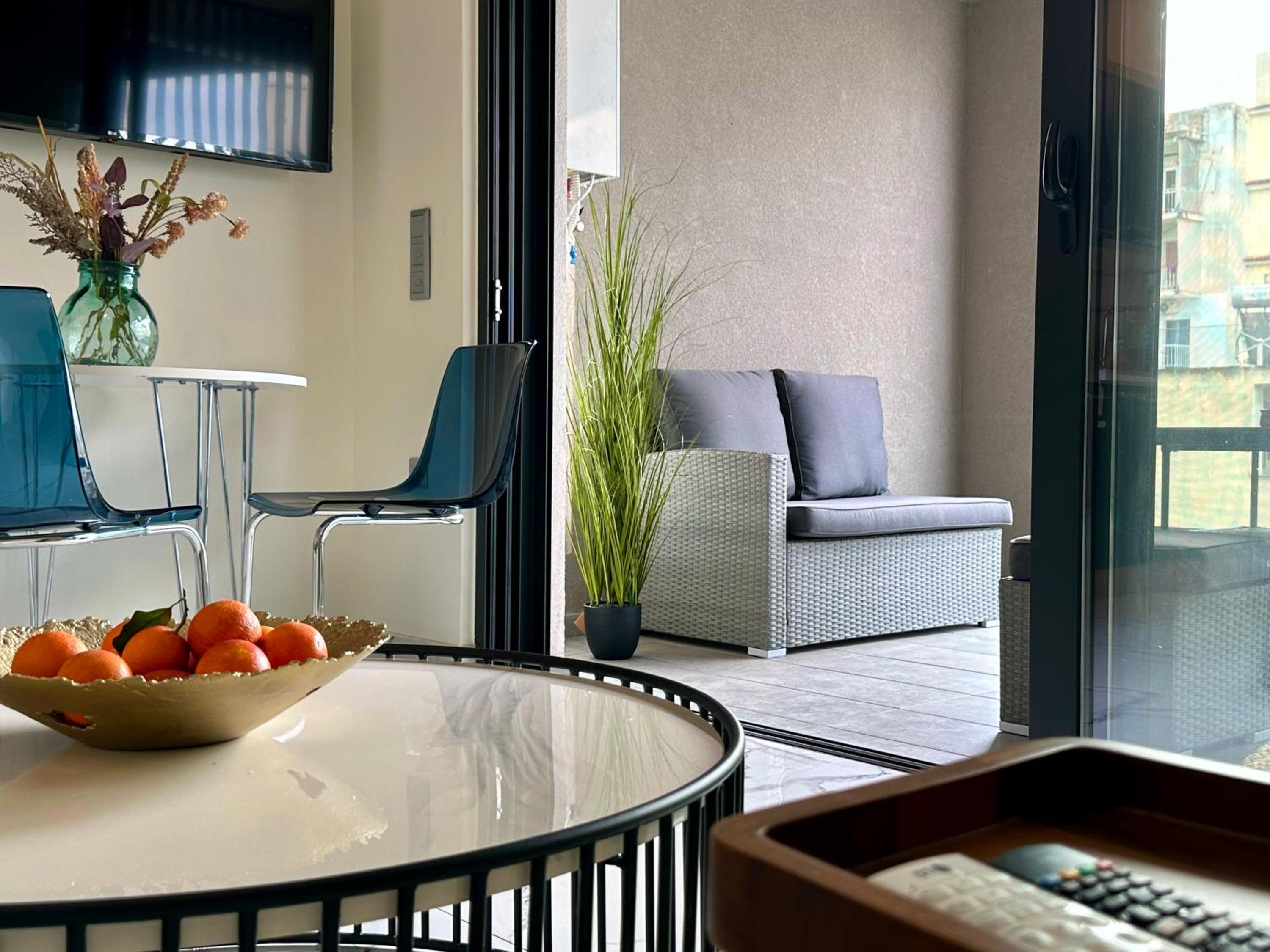 Sky suites apartments