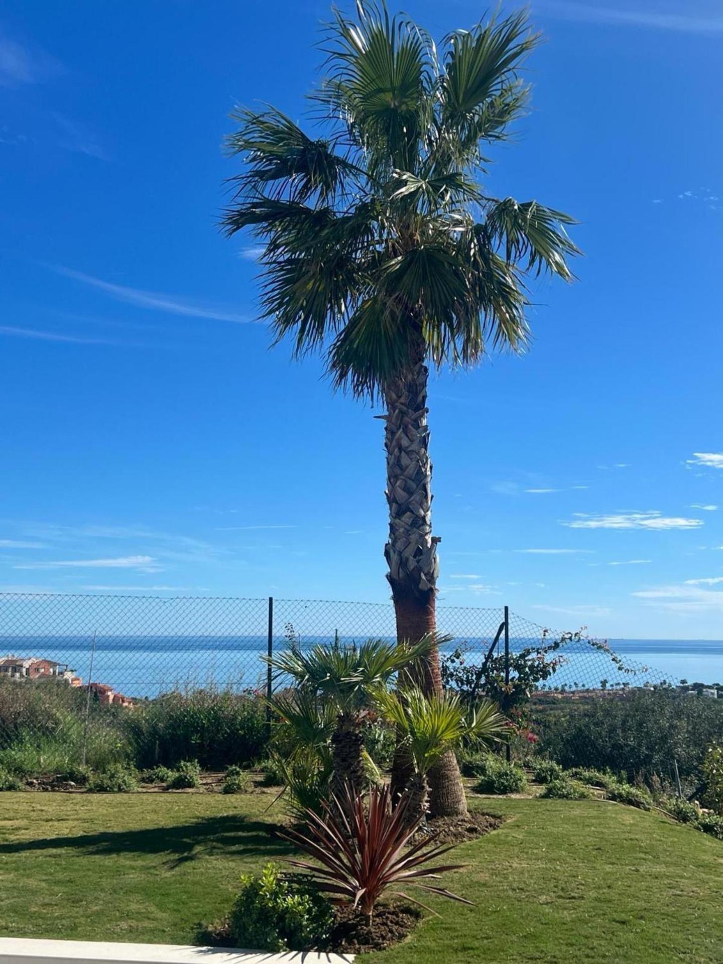 Luxury Villa in perfect location with sea views