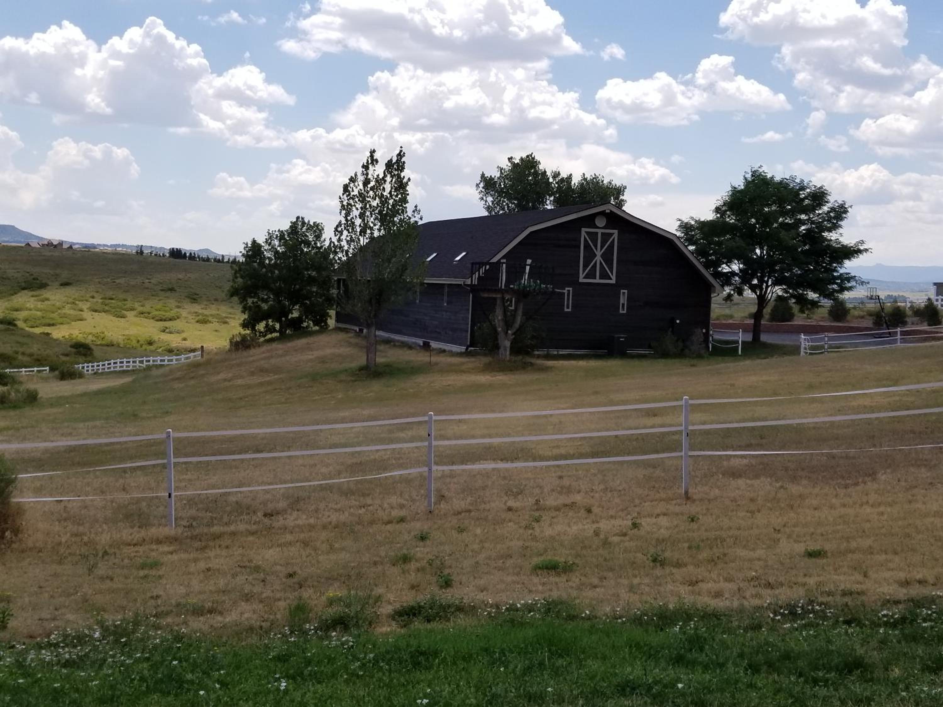 Chatfield Country Charm view 4