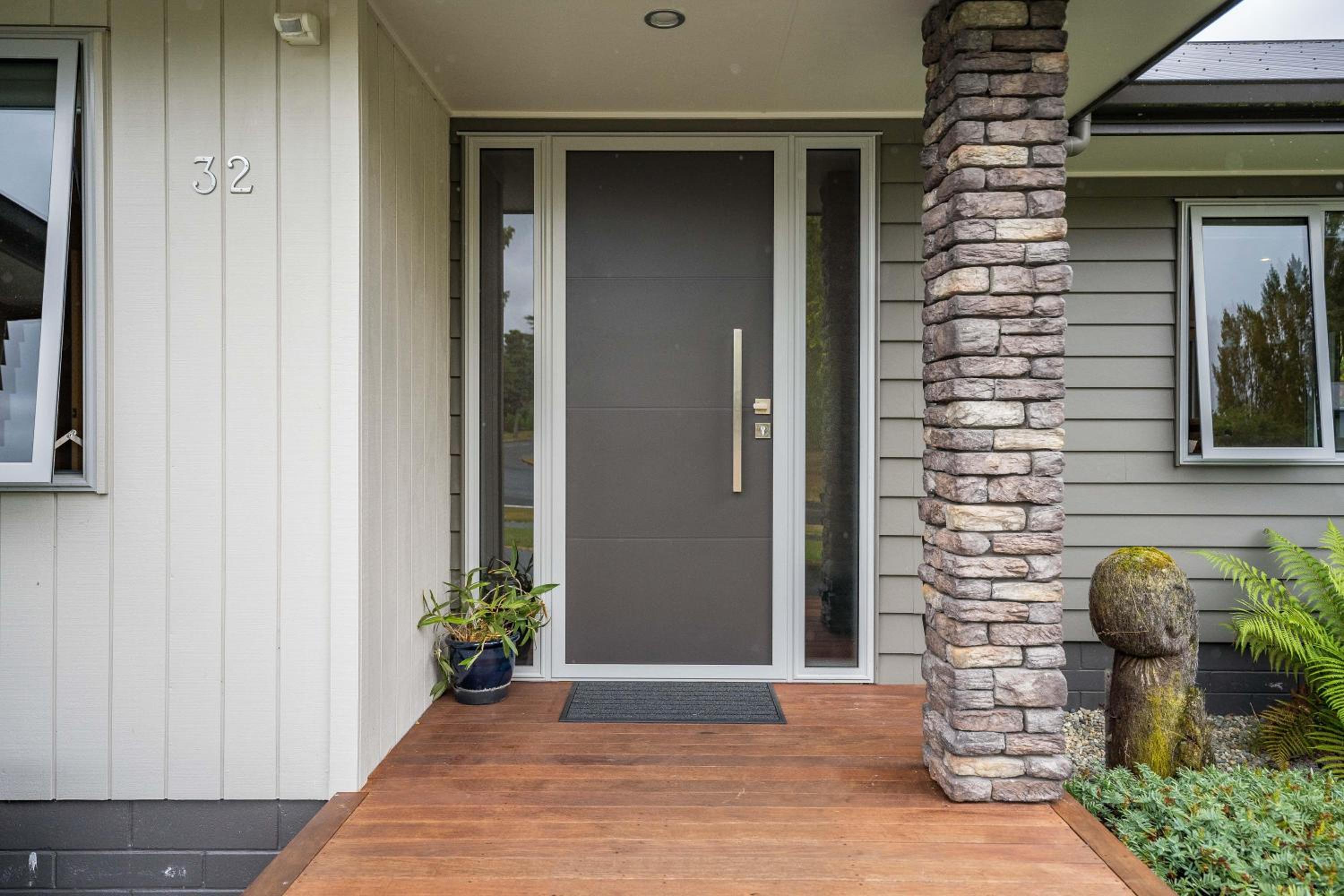 Bach 32 - Taupo Holiday Home view 2