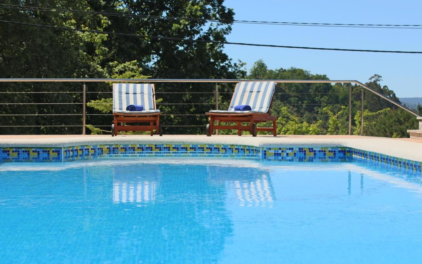 Exclusiva casa con piscina en Gondomar