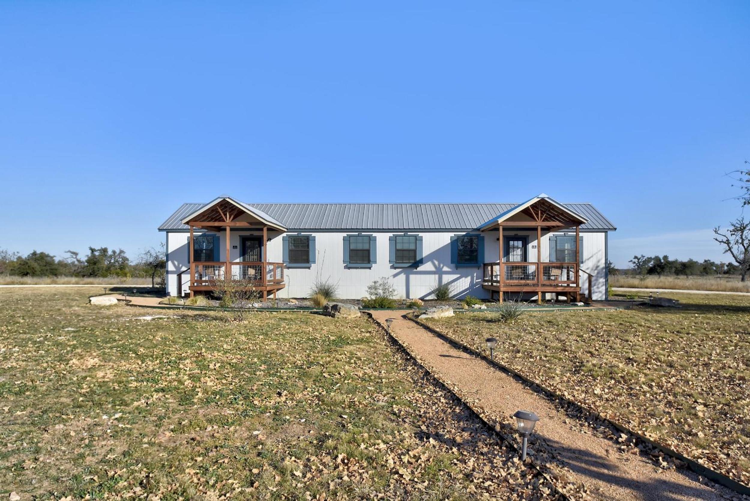 The Windmill-Breathtaking Hill Country Views! view 3
