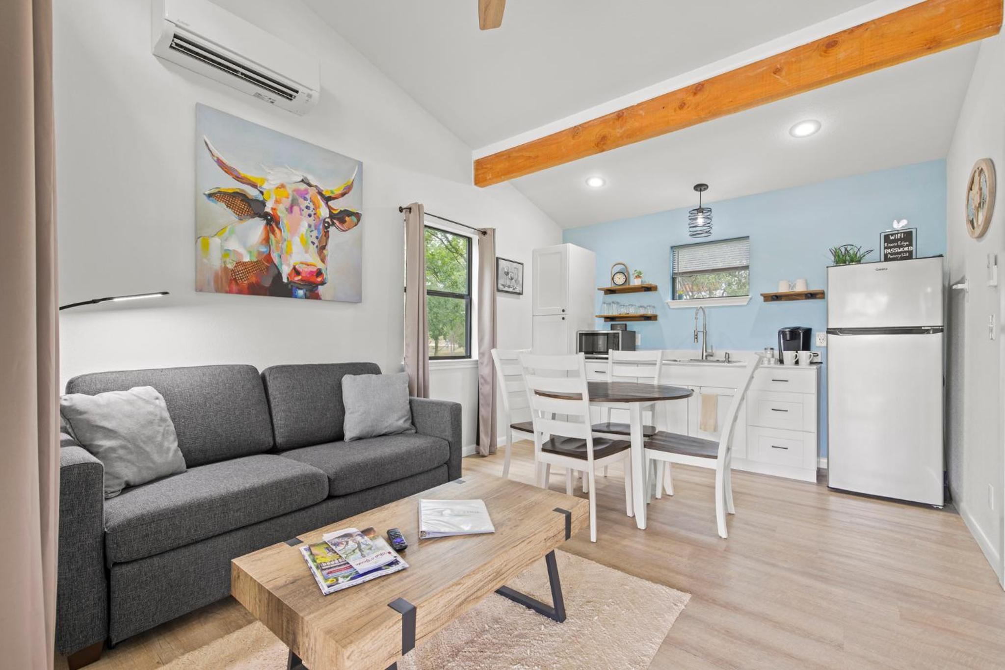 Paintbrush Waterfront Cottage view 3
