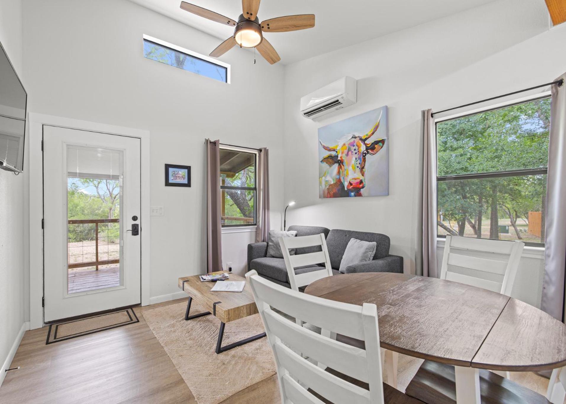 Paintbrush Waterfront Cottage view 5