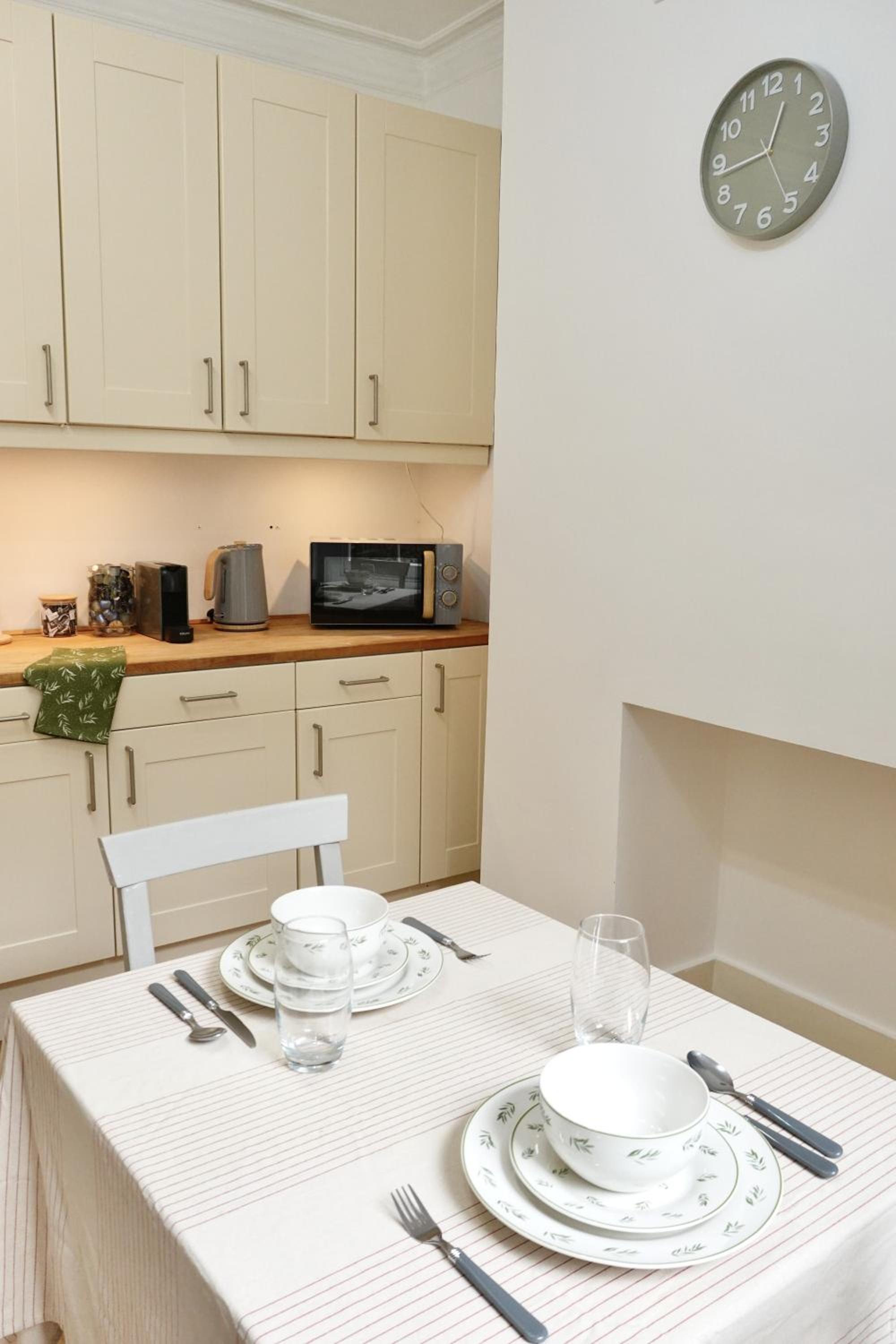Rooms in Westminster (Central London)
