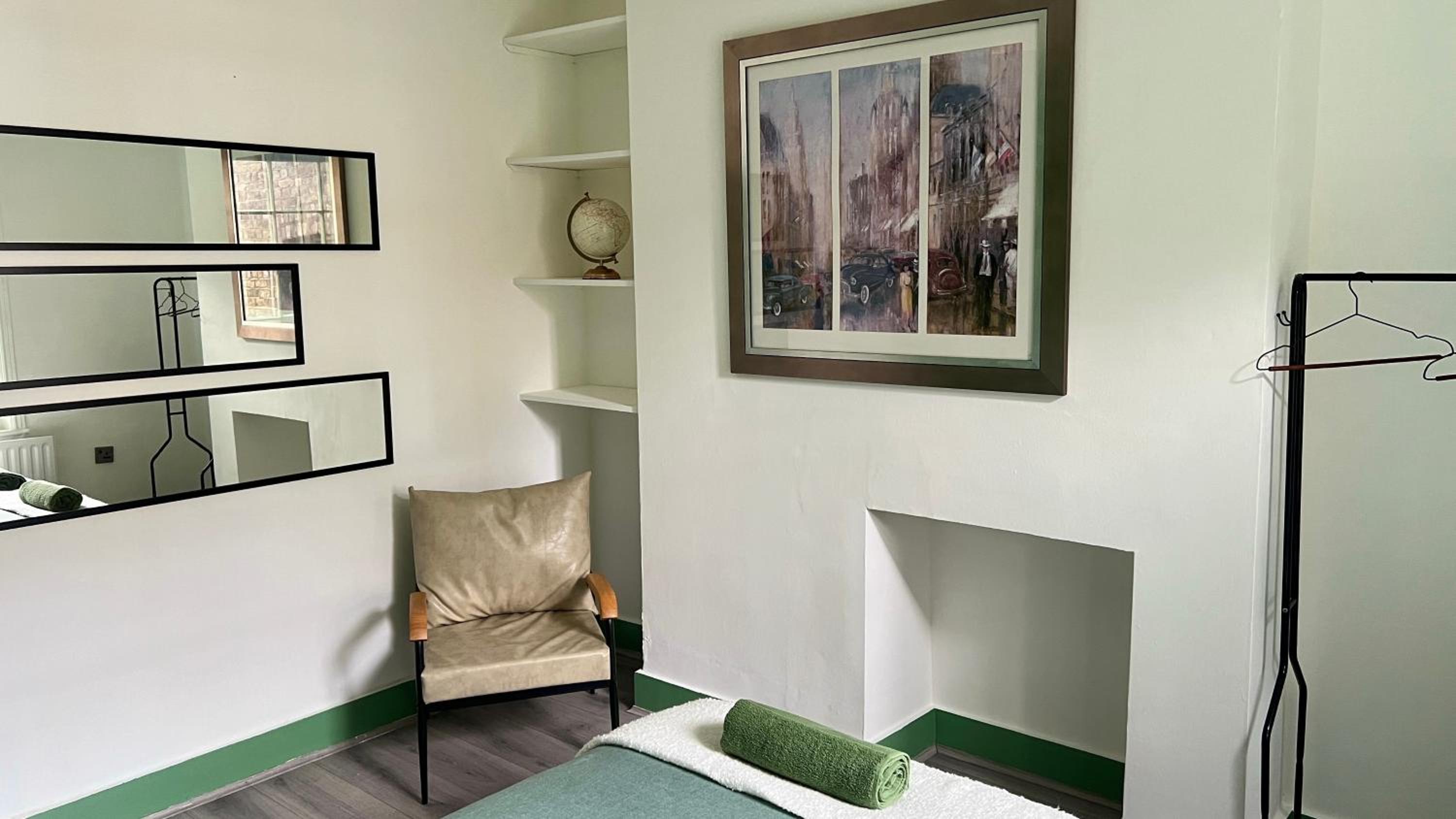 Rooms in Westminster (Central London)