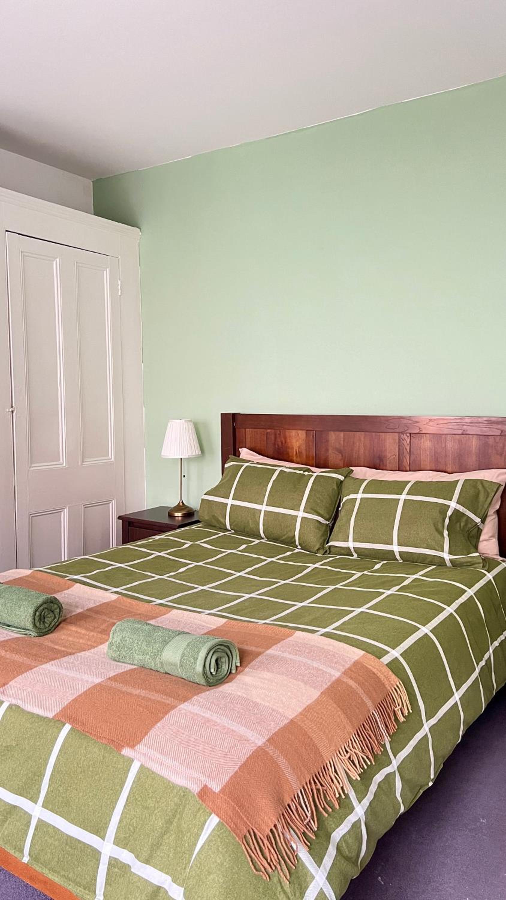 Rooms in Westminster (Central London)