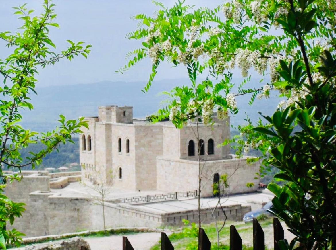 ROOMS EMILIANO Castle of Kruja