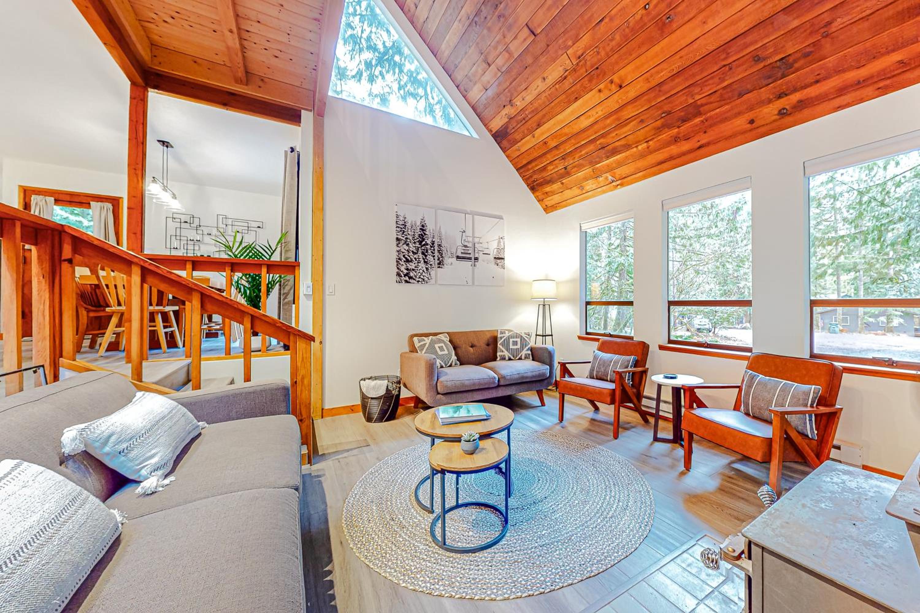 Year-Round Adventure! Glacier Getaway in Deming