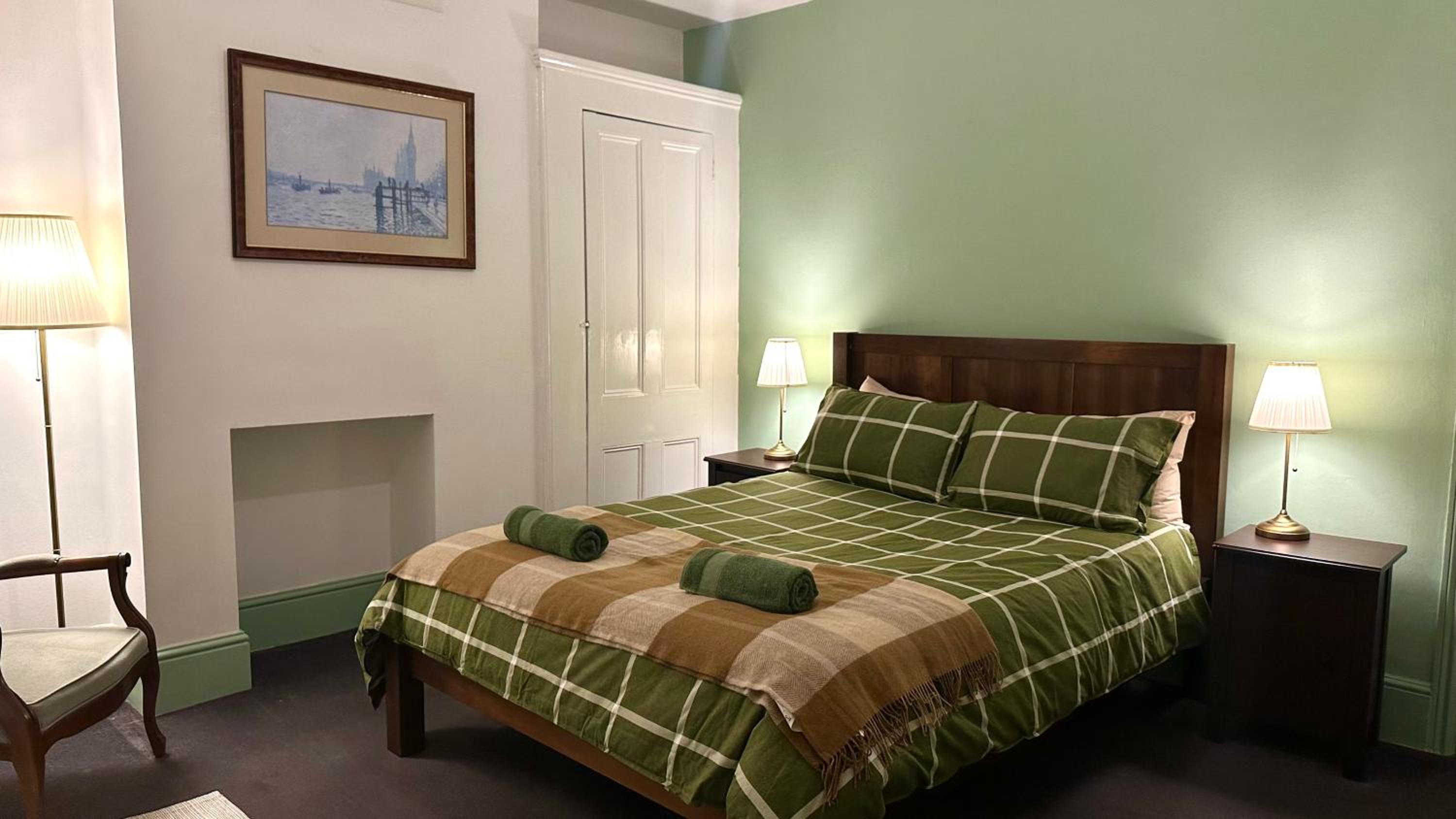Rooms in Westminster (Central London)