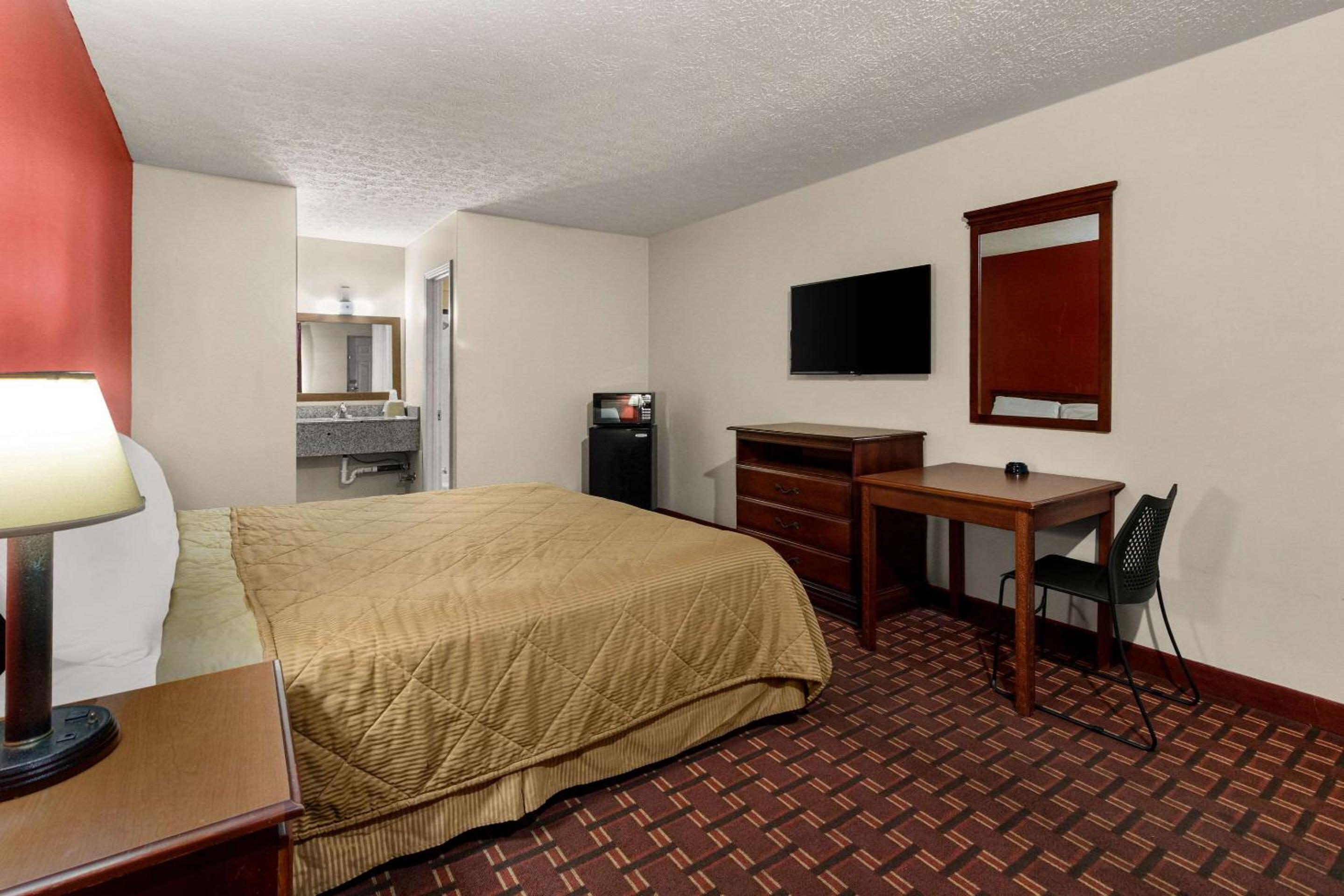 Rodeway Inn Dickson