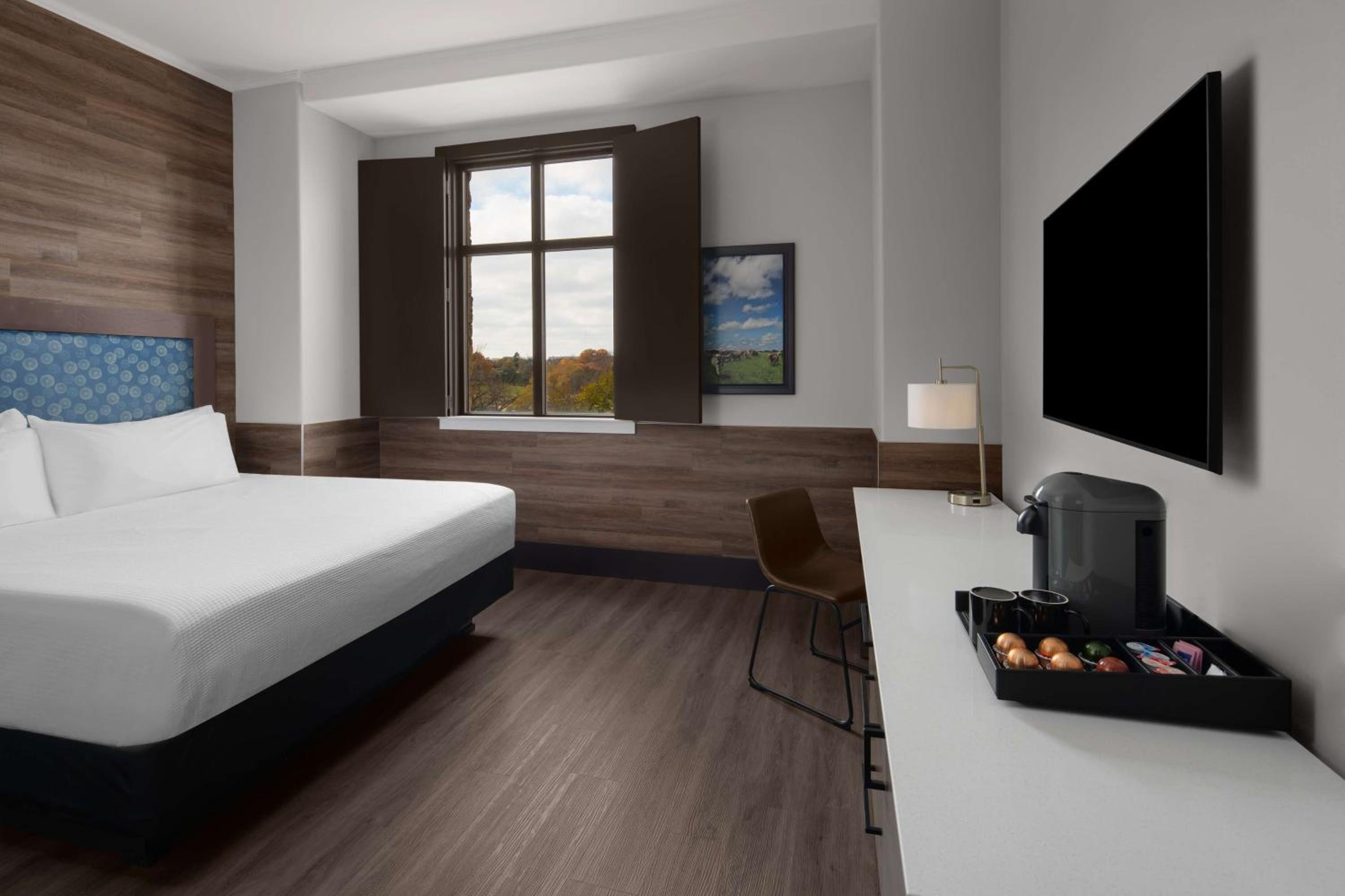 Lawrence Vacations - The Oread Lawrence, Tapestry Collection by Hilton - Property Image 21