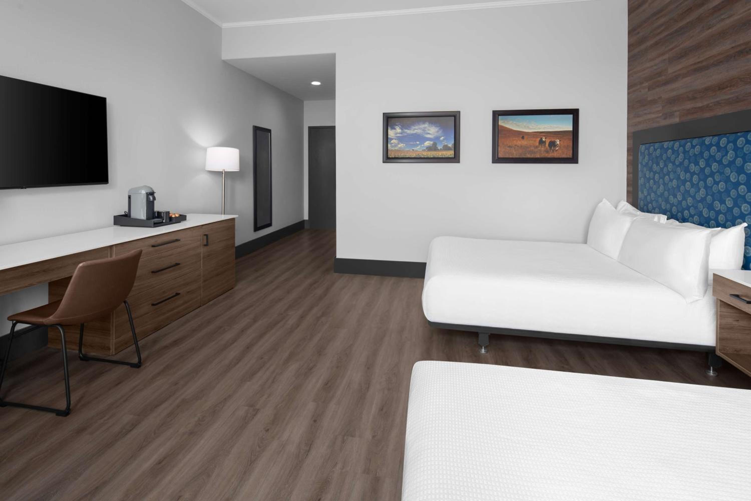 Lawrence Vacations - The Oread Lawrence, Tapestry Collection by Hilton - Property Image 77