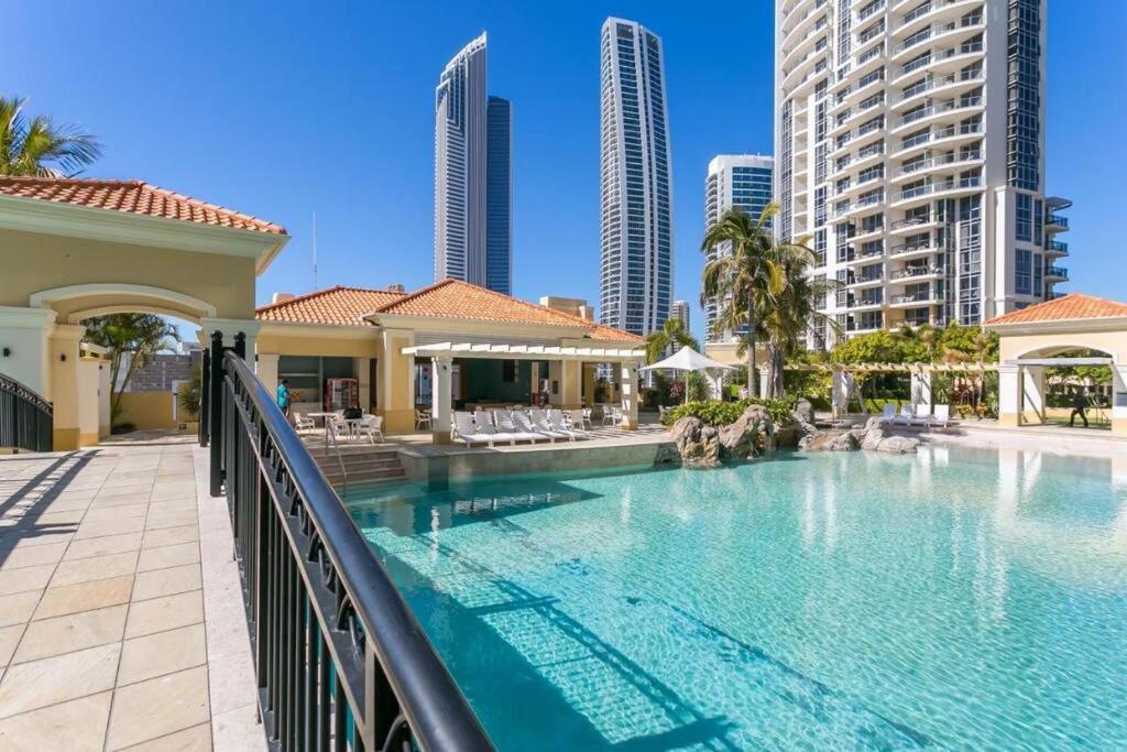Luxurious apartment in Surfers