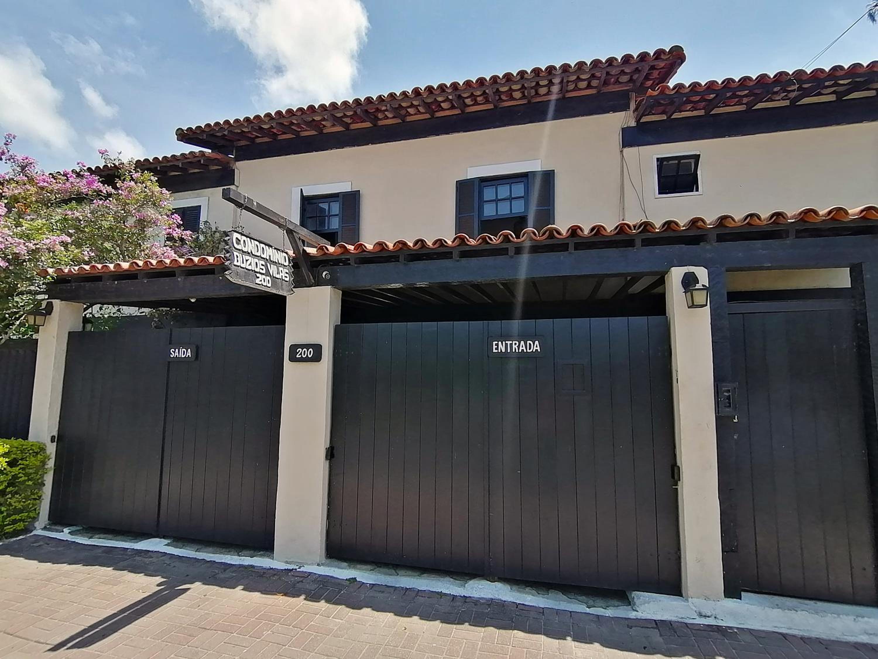 Casa 12 Búzios Vilas a 500m da Rua das Pedras, top localização em condomínio lindo e calmo, portaria 24h