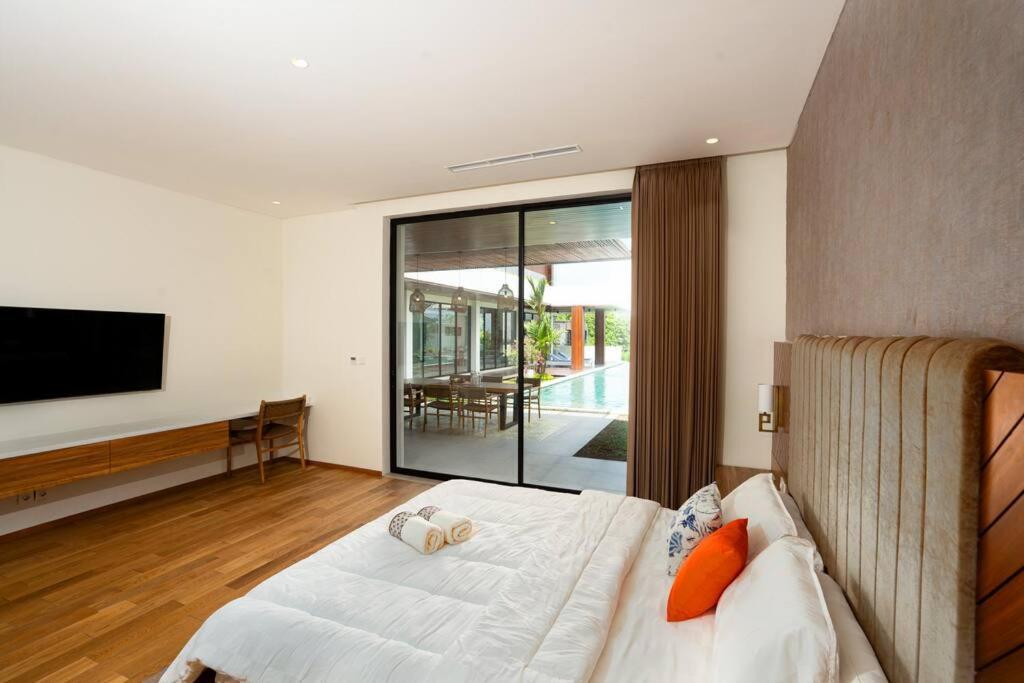 Villa Umah Healing: Exceptional 7BR in Uluwatu view 2
