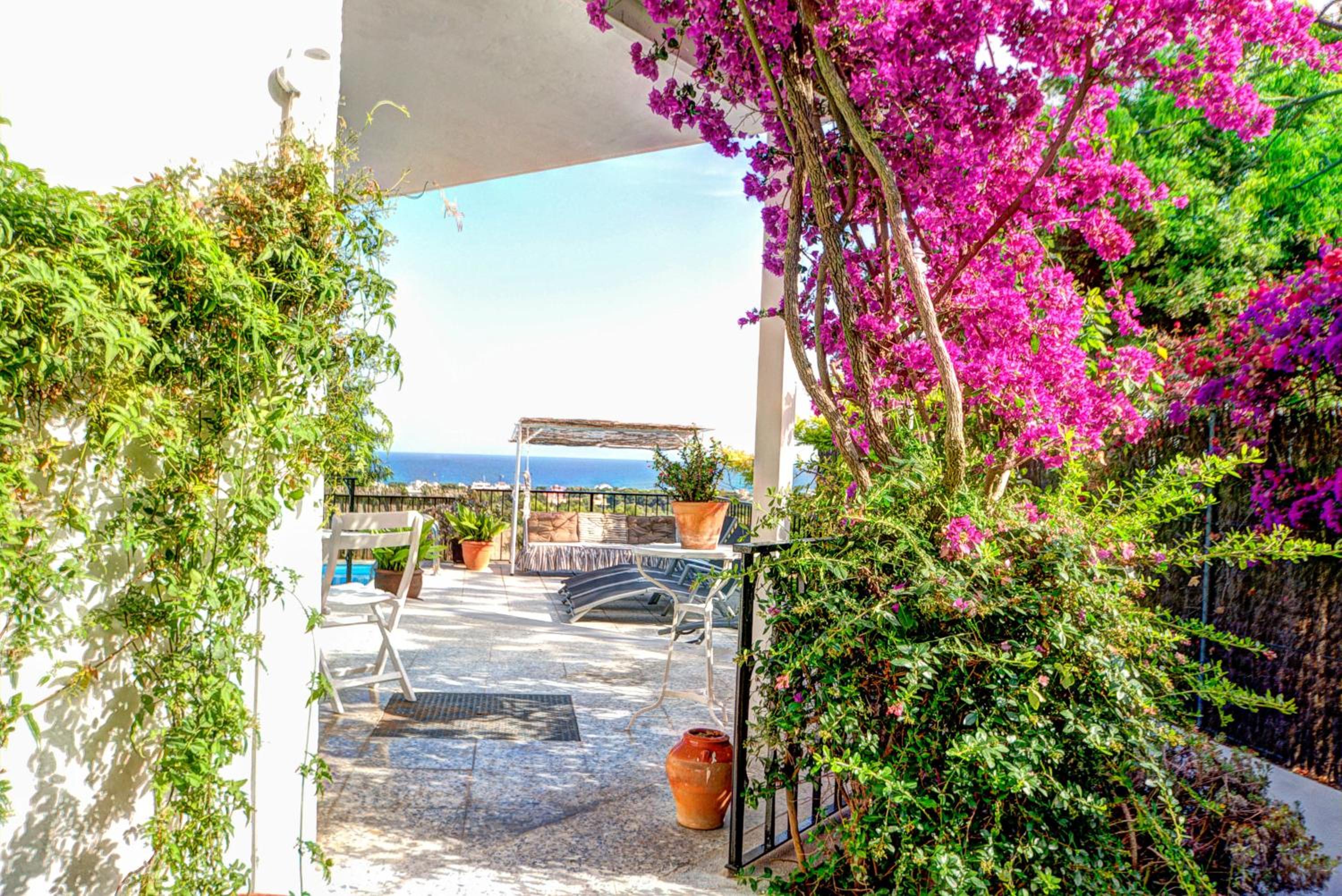 Can Ferran by Hello Homes Sitges