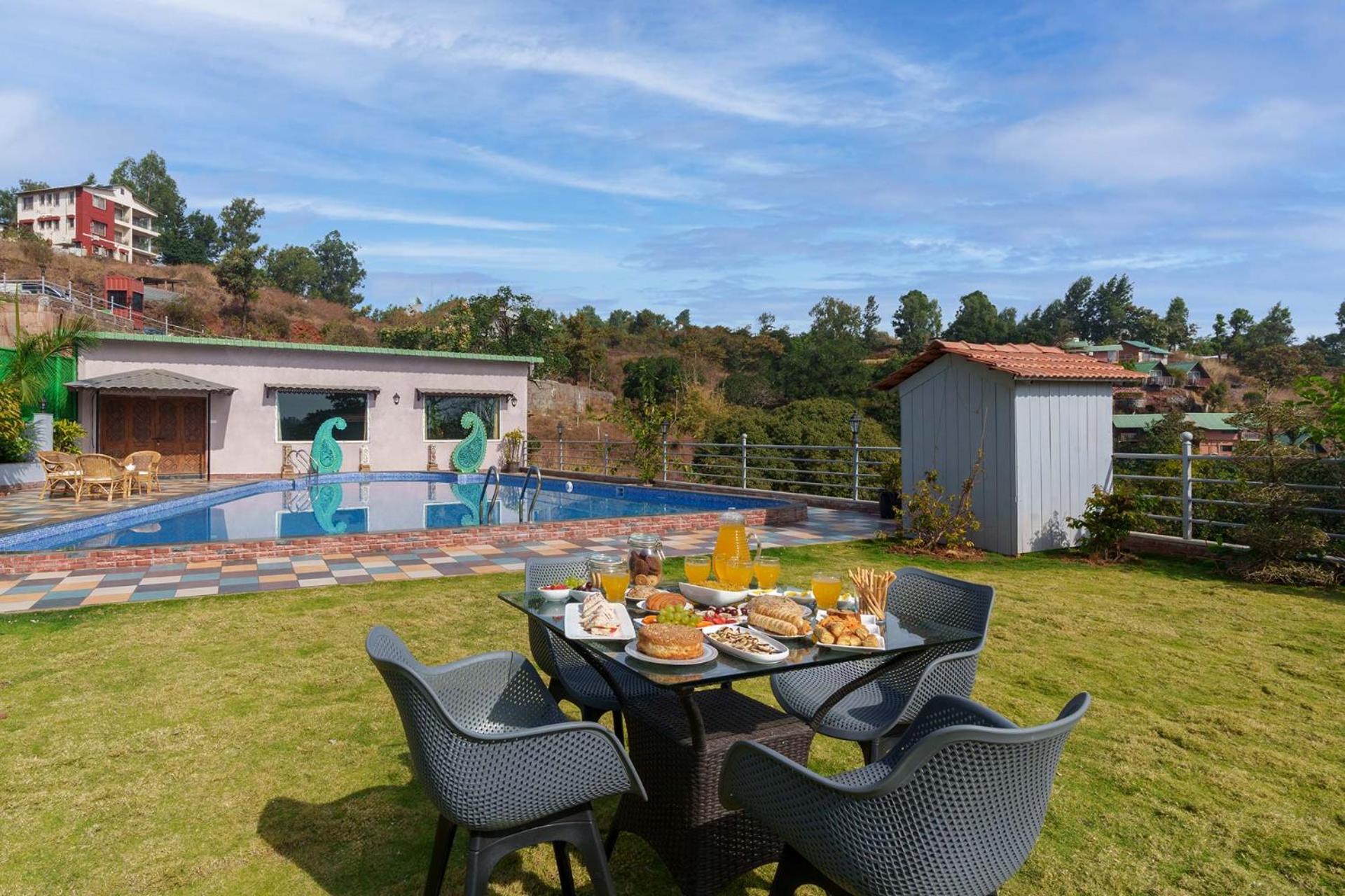 StayVista at Tree House - Shrimant Wada Royal Stay view 2