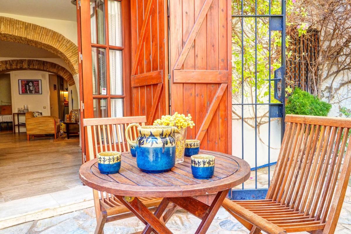 Charming house next to the beach by Hello Homes Sitges view 2
